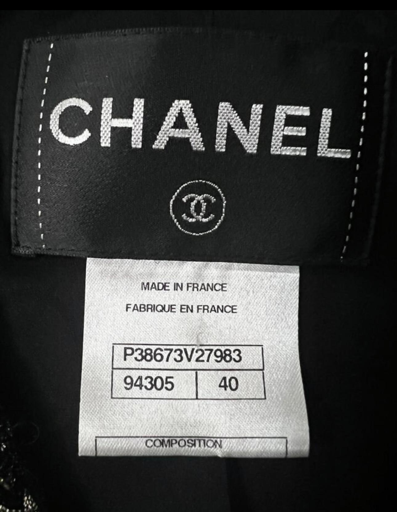 Chanel Paris / Shanghai Black Tweed Jacket 40 FR 9