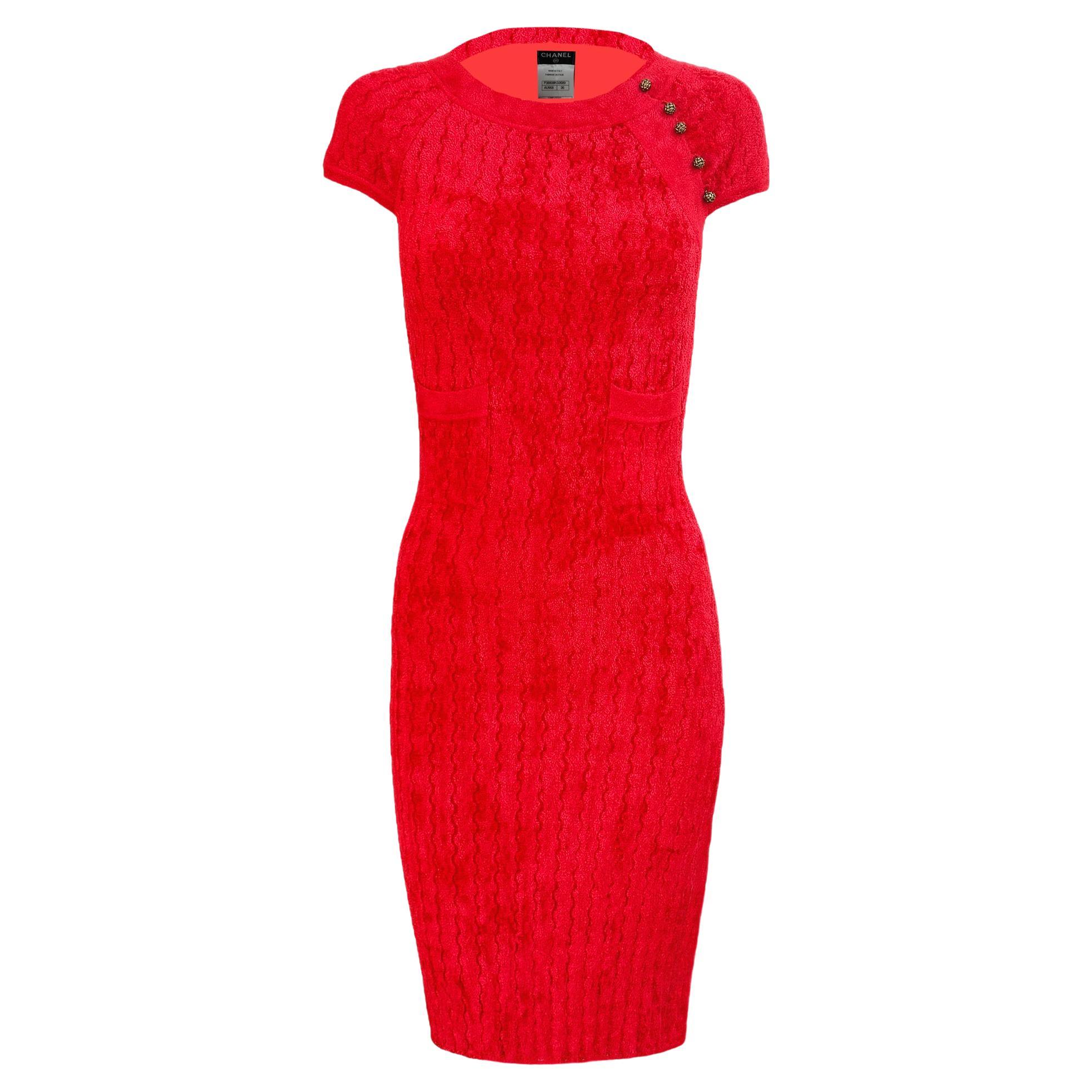 Chanel Paris / Shanghai Eastern Grace Robe rouge 36 FR en vente