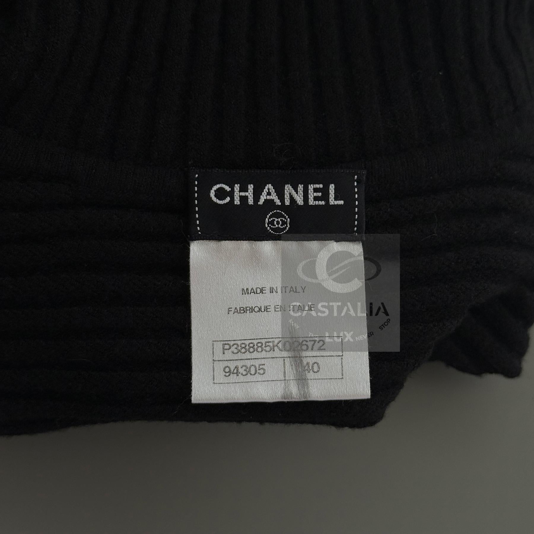 Chanel Paris / Shanghai Vestito nero Jewell 40 FR in vendita 13