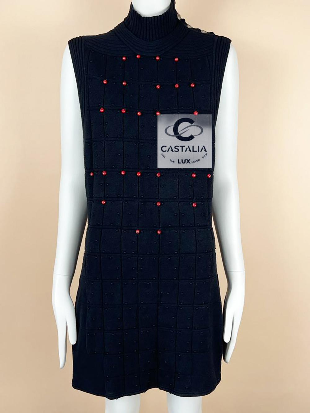 Chanel little black quilted dress from Paris / SHANGHAI Collection
- CC logo buttons 
- embellished with beads
Size mark 40 fr / Condition is pristine