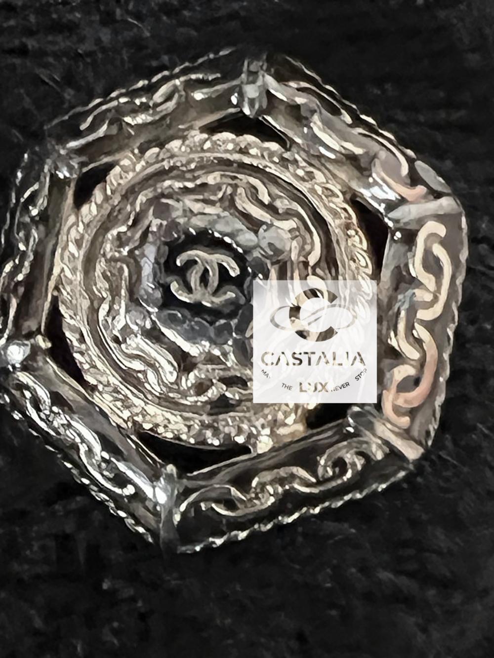 Chanel Paris / Shanghai Jewel Embellished Dress 40 FR In Excellent Condition In Dubai, AE