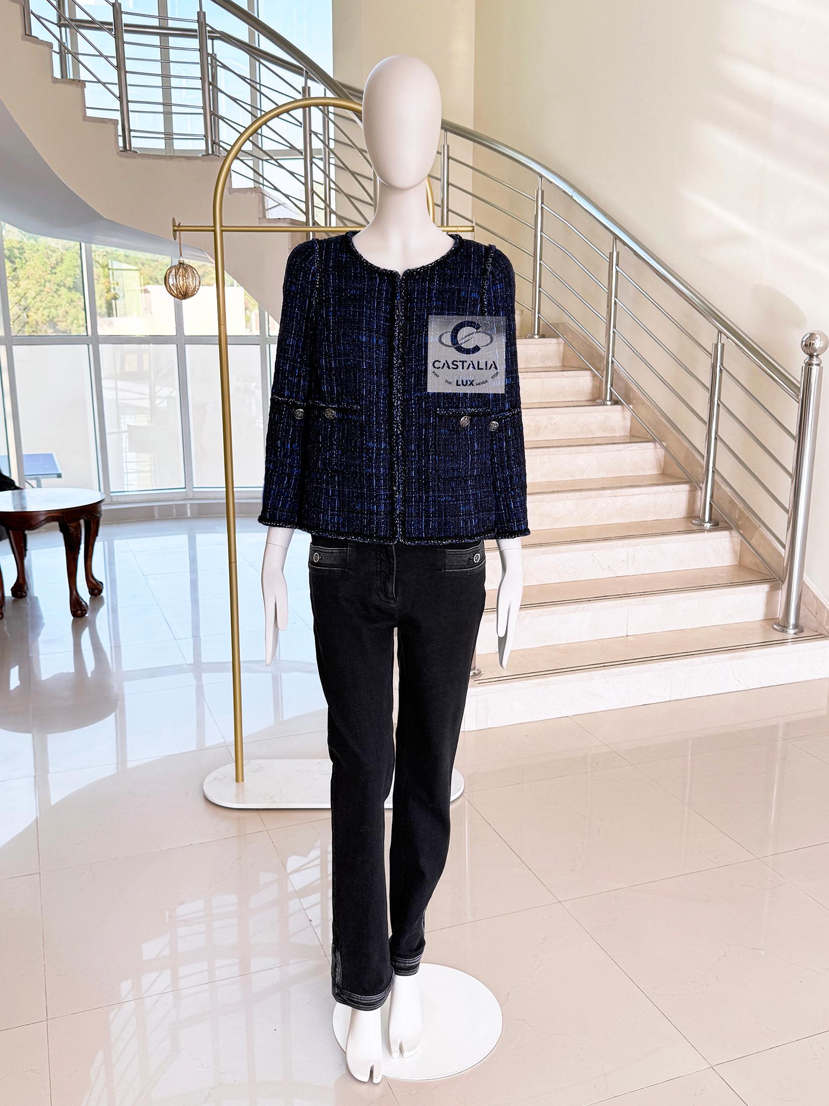 Chanel Paris / Shanghai Lesage Tweed Jacket 38 FR 7