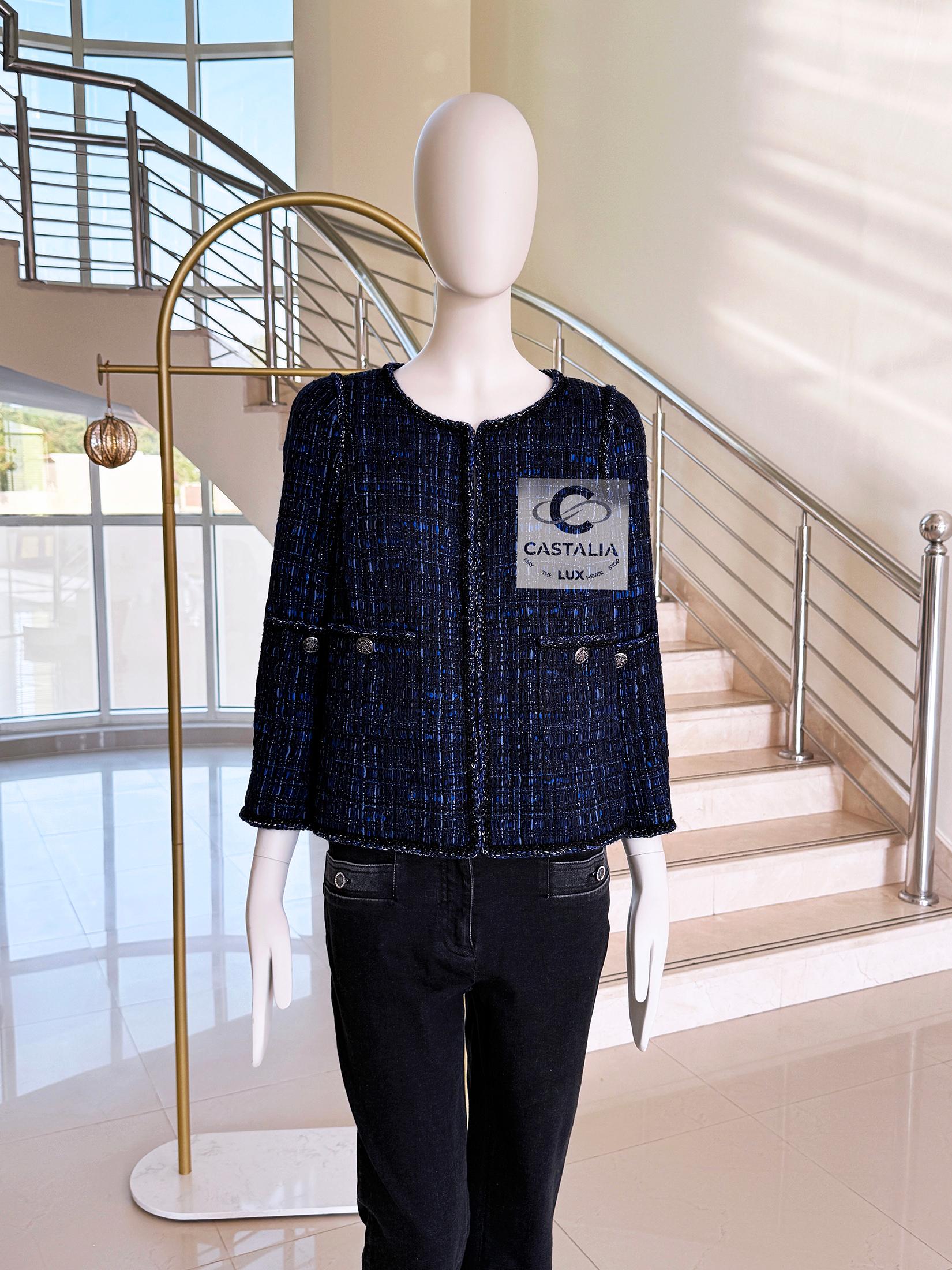Chanel Paris / Shanghai Lesage Tweed Jacket 38 FR 4