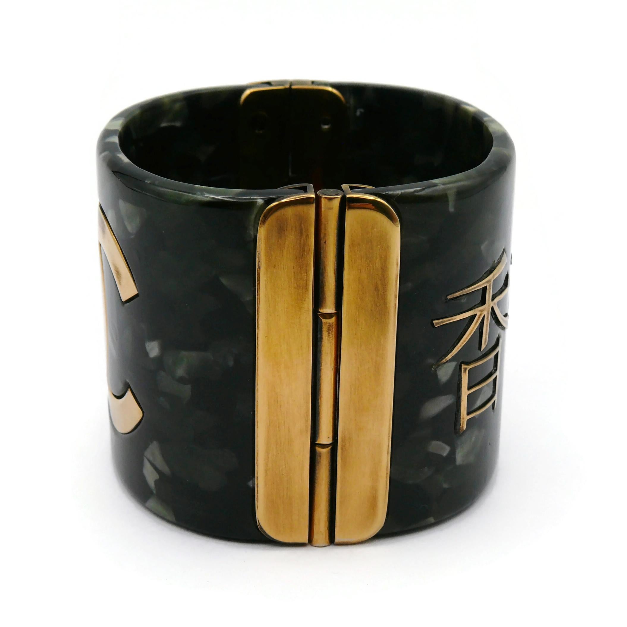 CHANEL Paris-Shanghai Metiers D'Art Collection Cuff Bracelet, Pre-Fall 2010 In Good Condition For Sale In Nice, FR