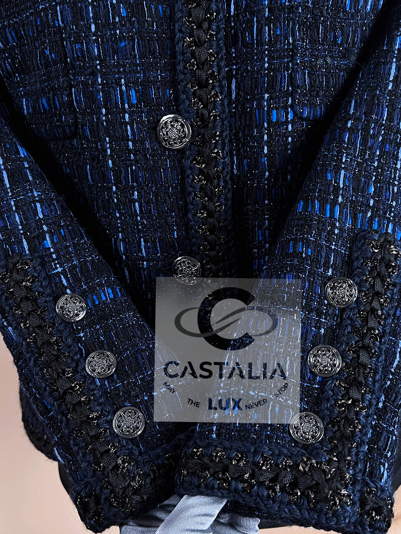 Chanel Paris / Shanghai Ribbon Tweed Jacket 44 FR en vente 5