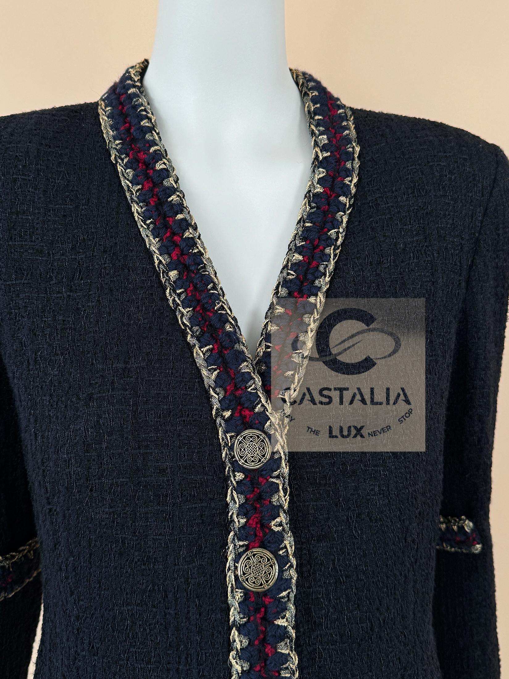 Chanel Paris / Shanghai Statement Giacca in tweed nero 36 FR in vendita 6