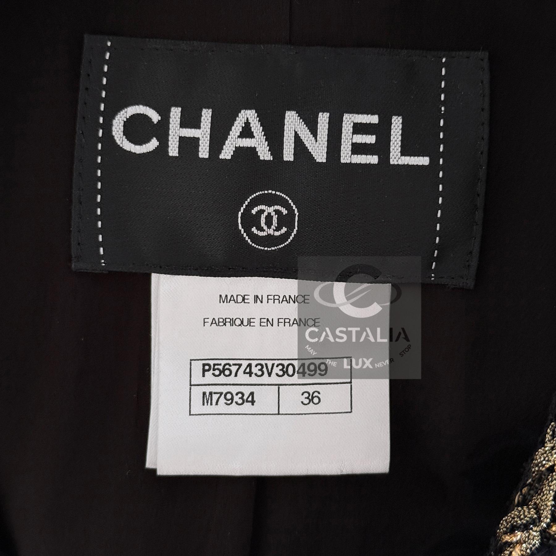 Chanel Paris / Shanghai Statement Giacca in tweed nero 36 FR in vendita 13