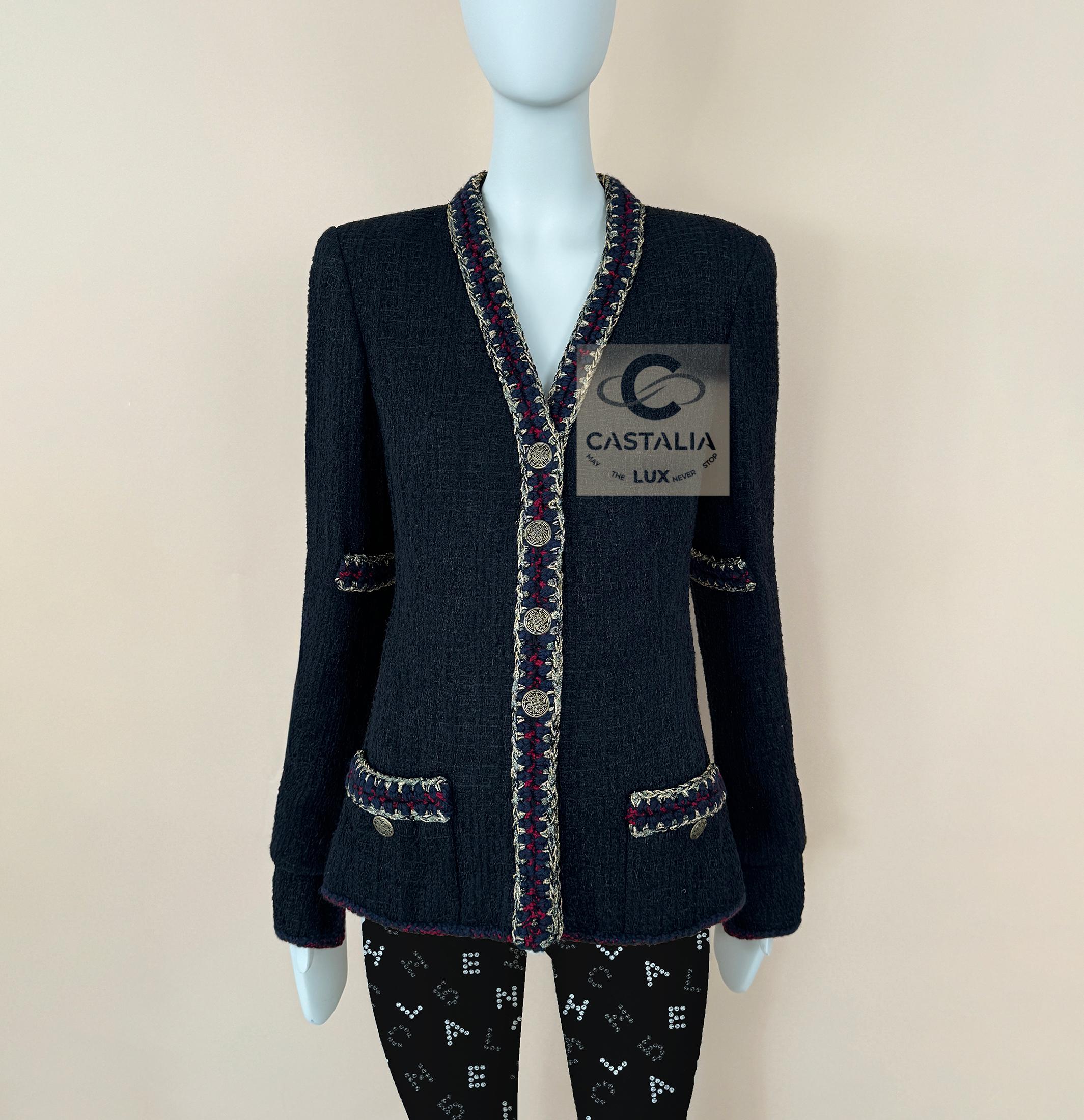 da uomo o donna Chanel Paris / Shanghai Statement Giacca in tweed nero 36 FR in vendita