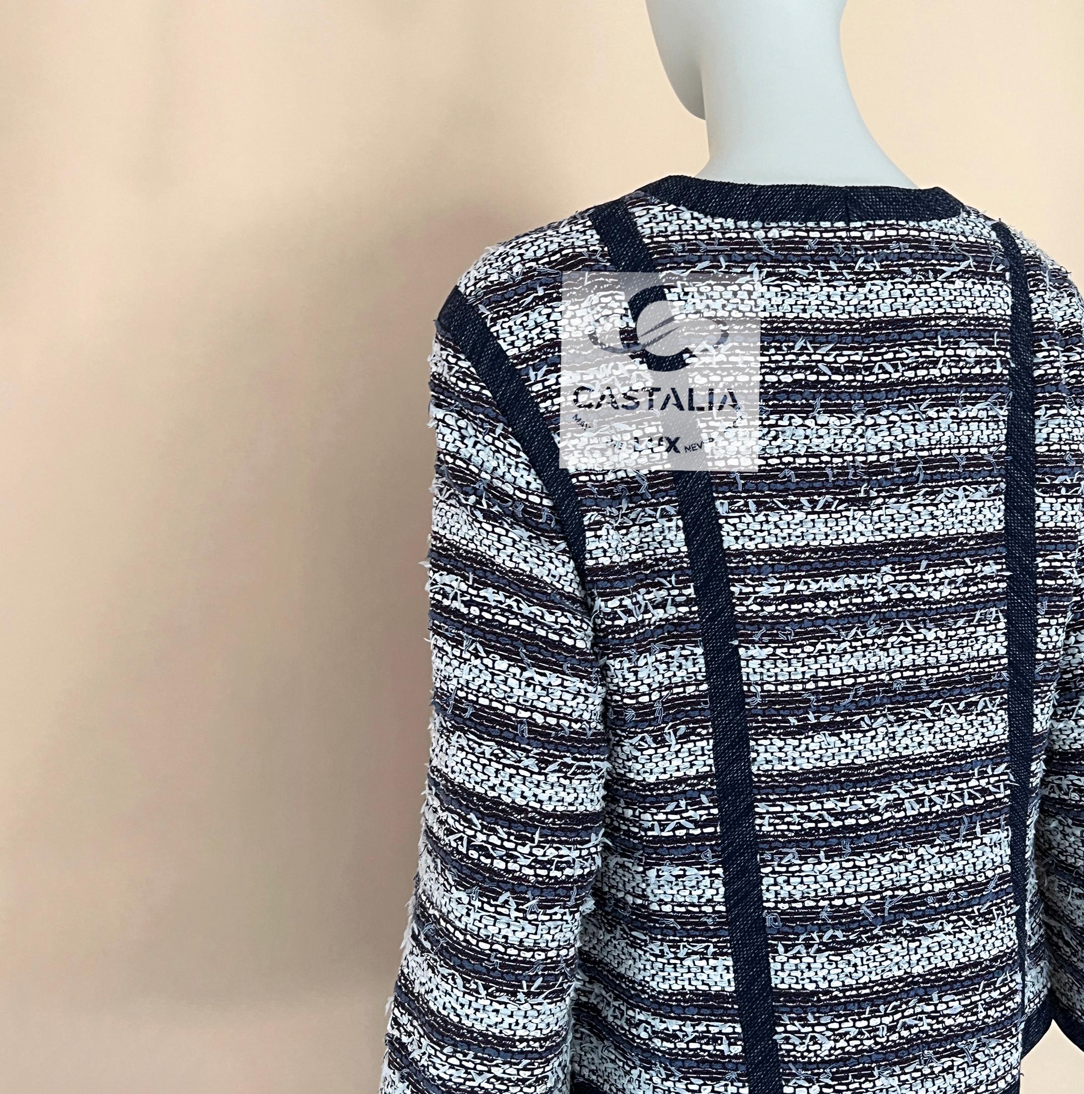 Chanel Paris / Singapour Veste en tweed Lesage 36 FR en vente 9