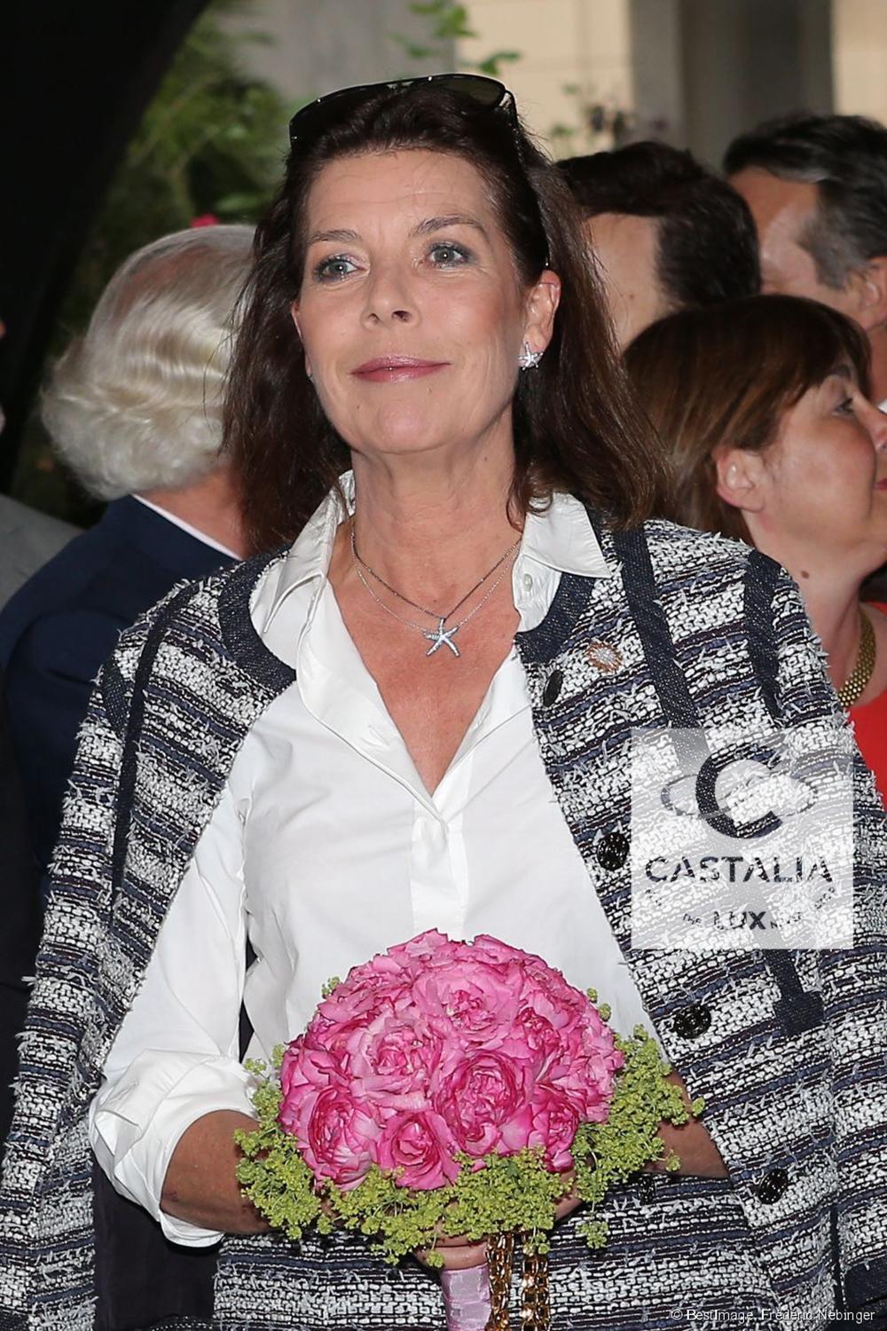 CHANEL París / Singapur Chaqueta de tweed Lesage 38 FR Negro en venta