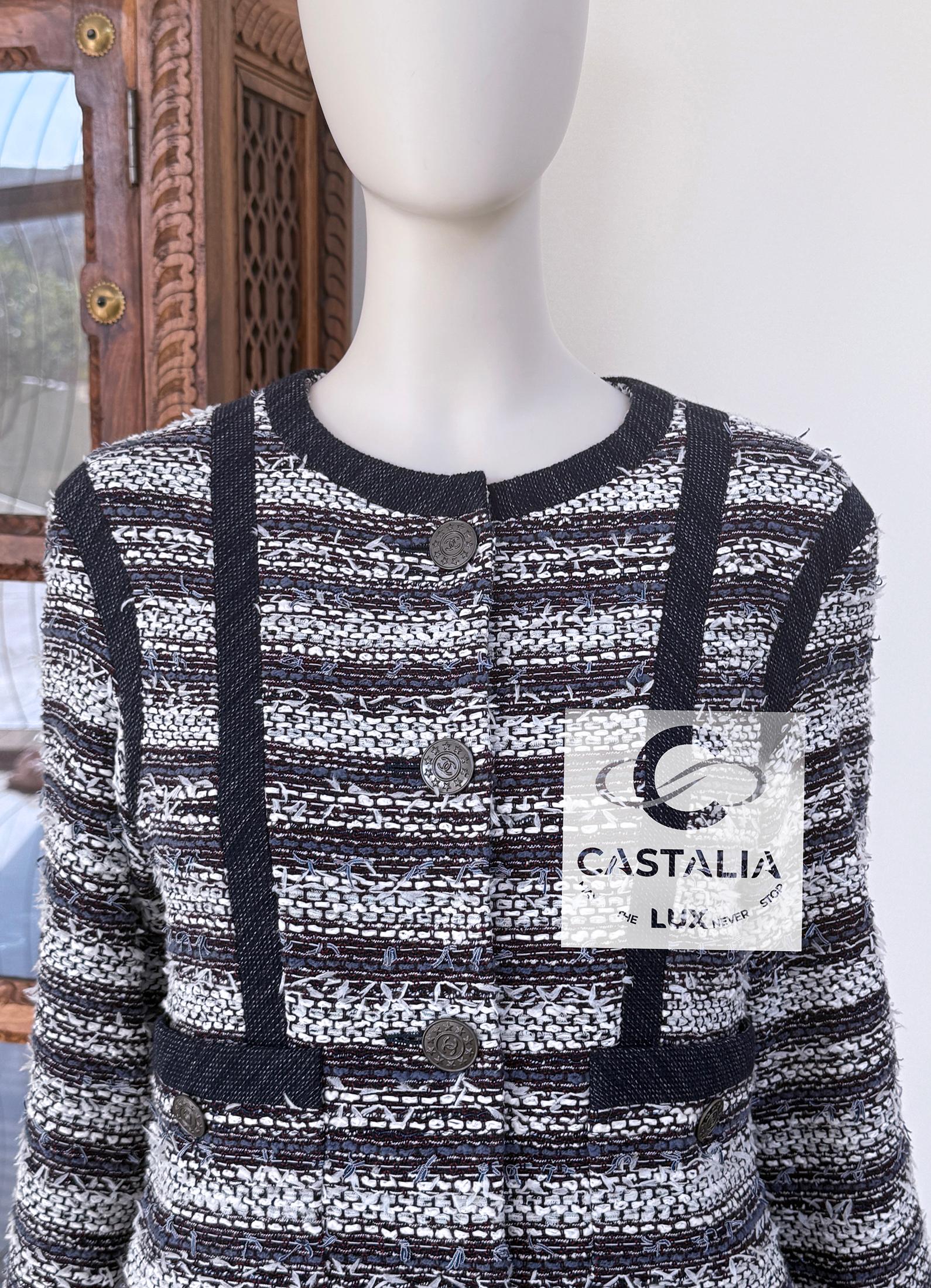 CHANEL París / Singapur Chaqueta de tweed Lesage 38 FR en venta 4