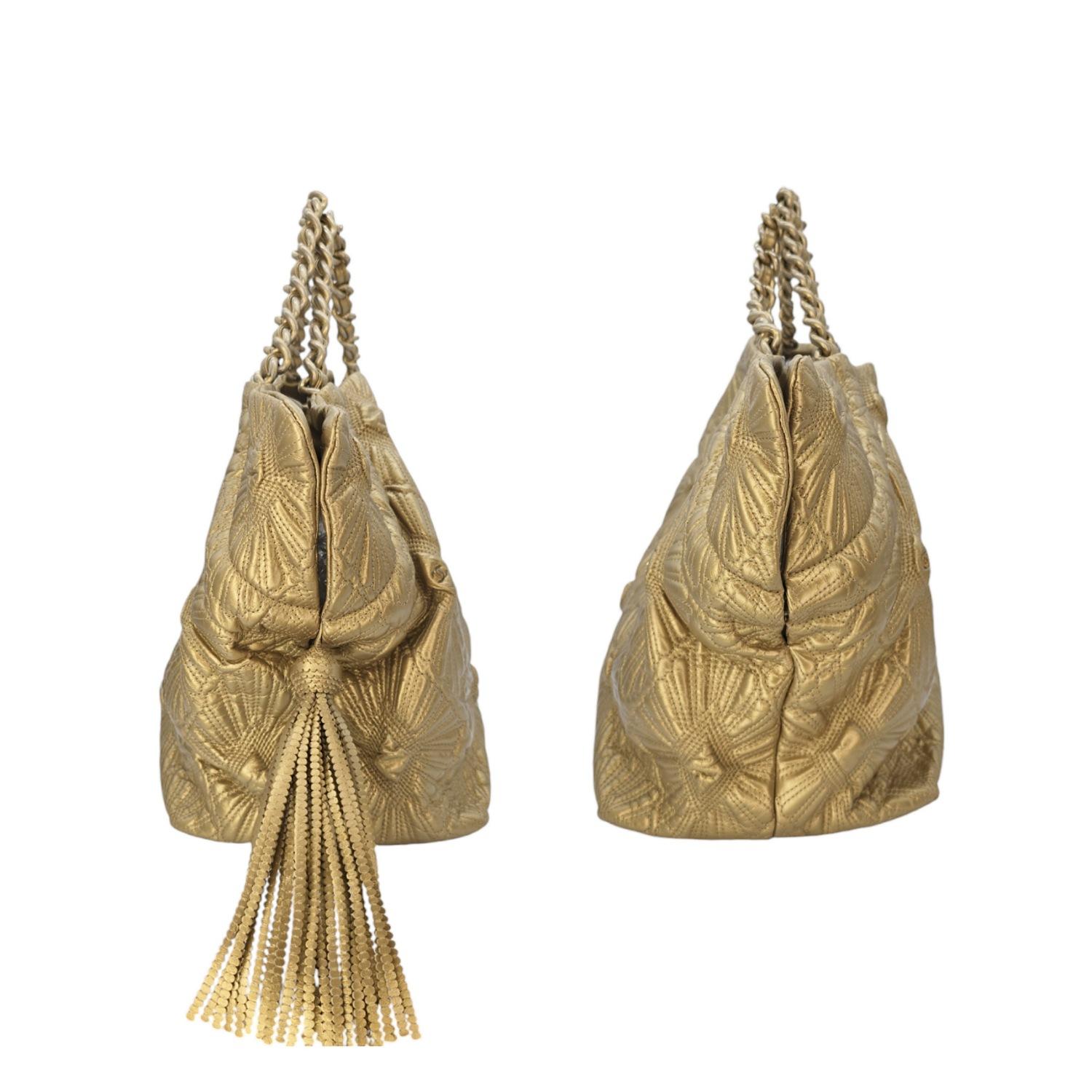 Bolso Chanel París-Venecia Ca D' Oro de piel de becerro bordada en Bueno estado para la venta en Scottsdale, AZ