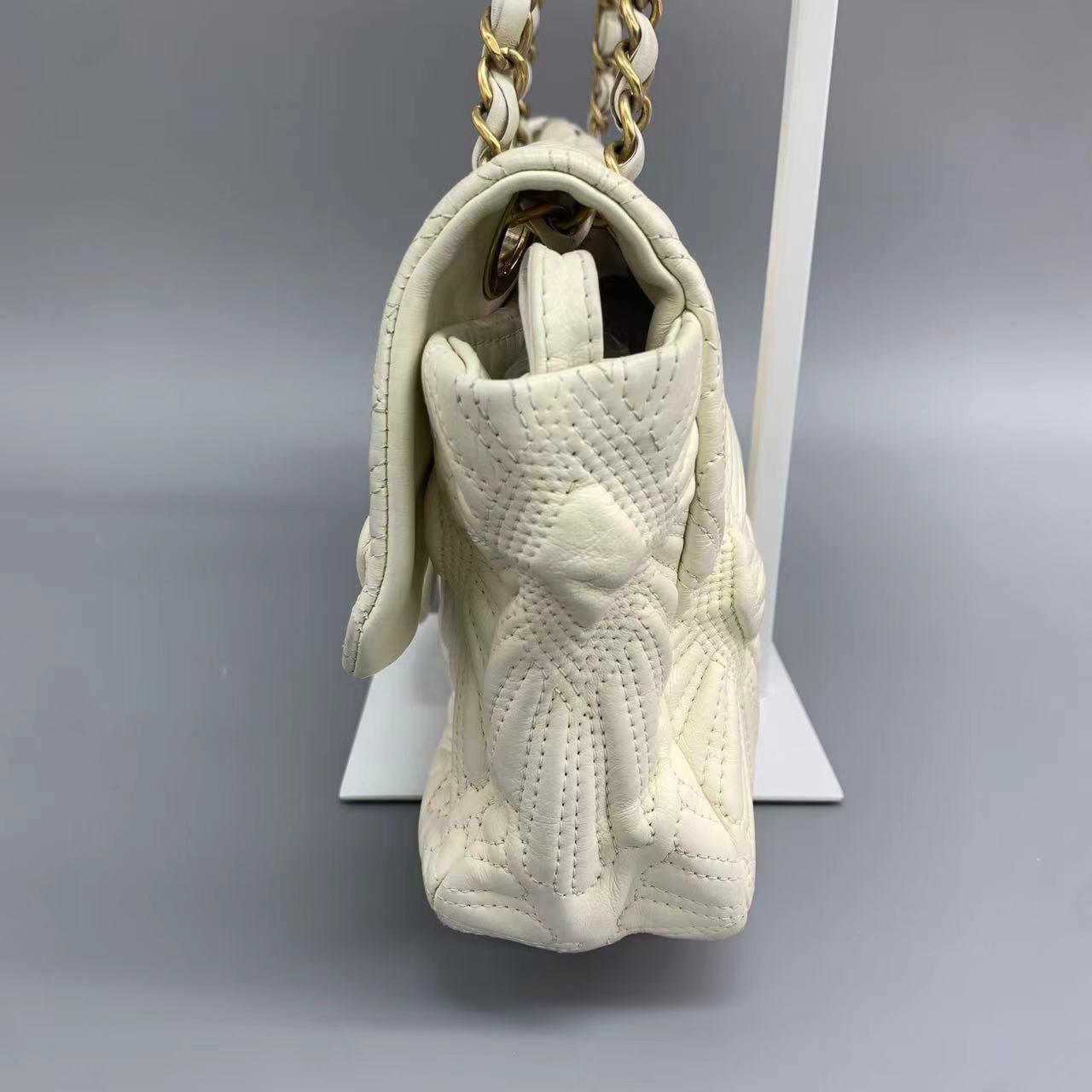 Chanel Paris-Venice Ca D‚ÄôOro Seashell 3D Embroidered Flap Bag Large Off White 2