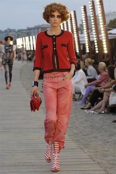 CHANEL Paris / VENICE Collectible Red Cashmere Jacket 40 FR