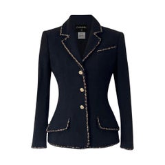 CHANEL Paris / Venice Iconic Black Tweed Jacket 34 FR