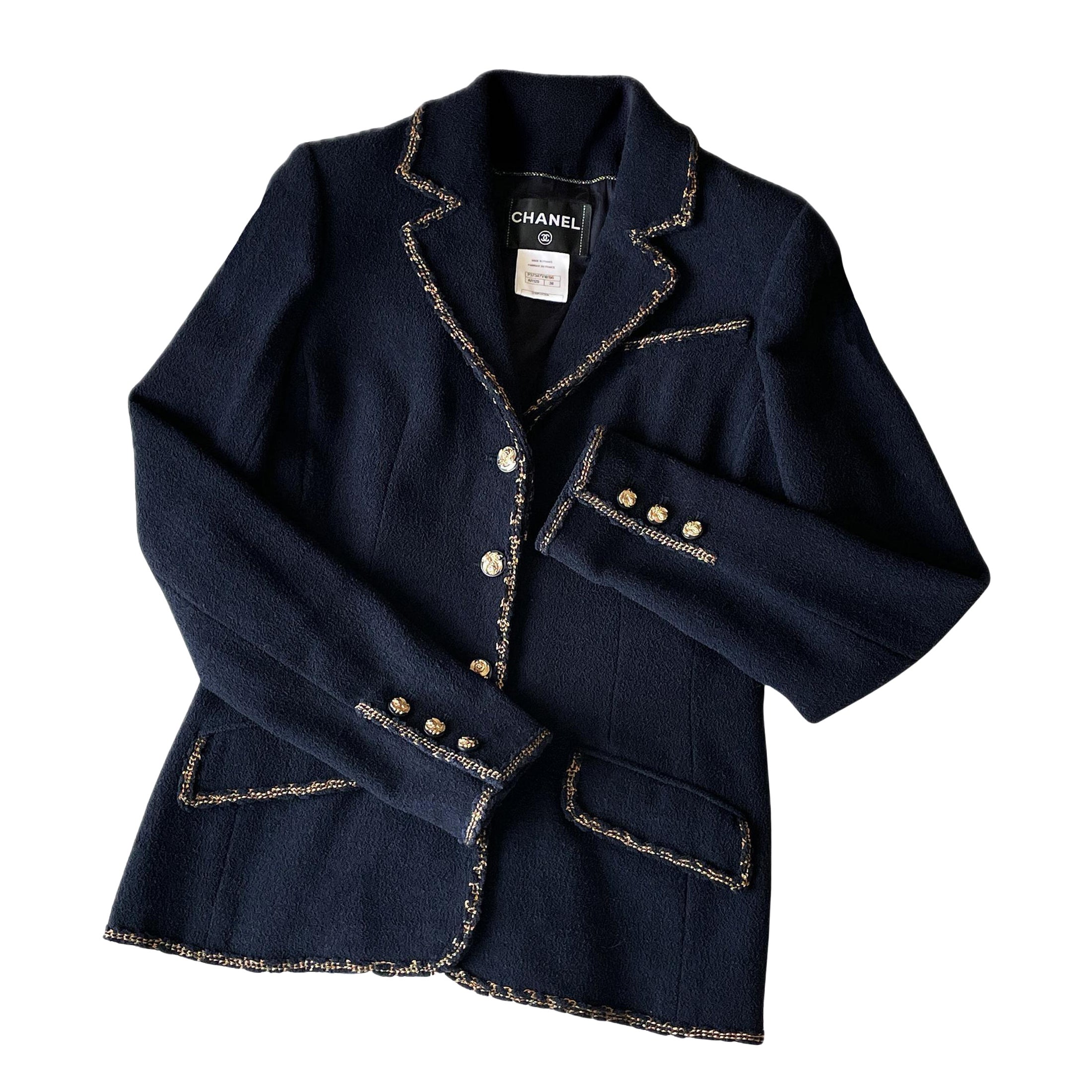 CHANEL Paris / Venice Iconic Navy CC Buttons Tweed Jacket 40 FR