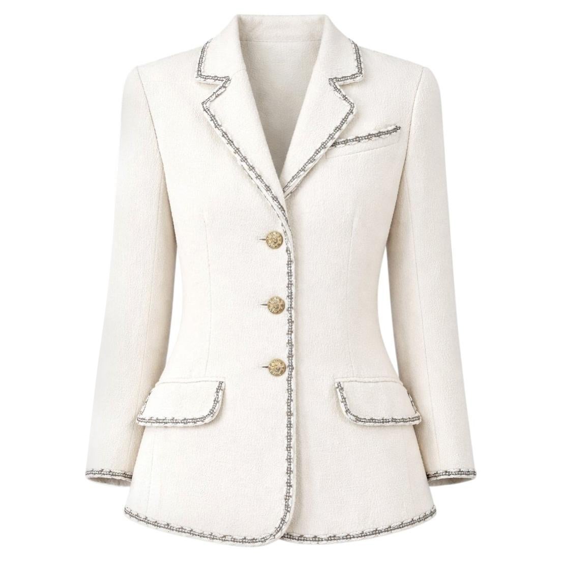 CHANEL Paris / Venice Legendary Ecru Tweed Jacket 36 FR en vente
