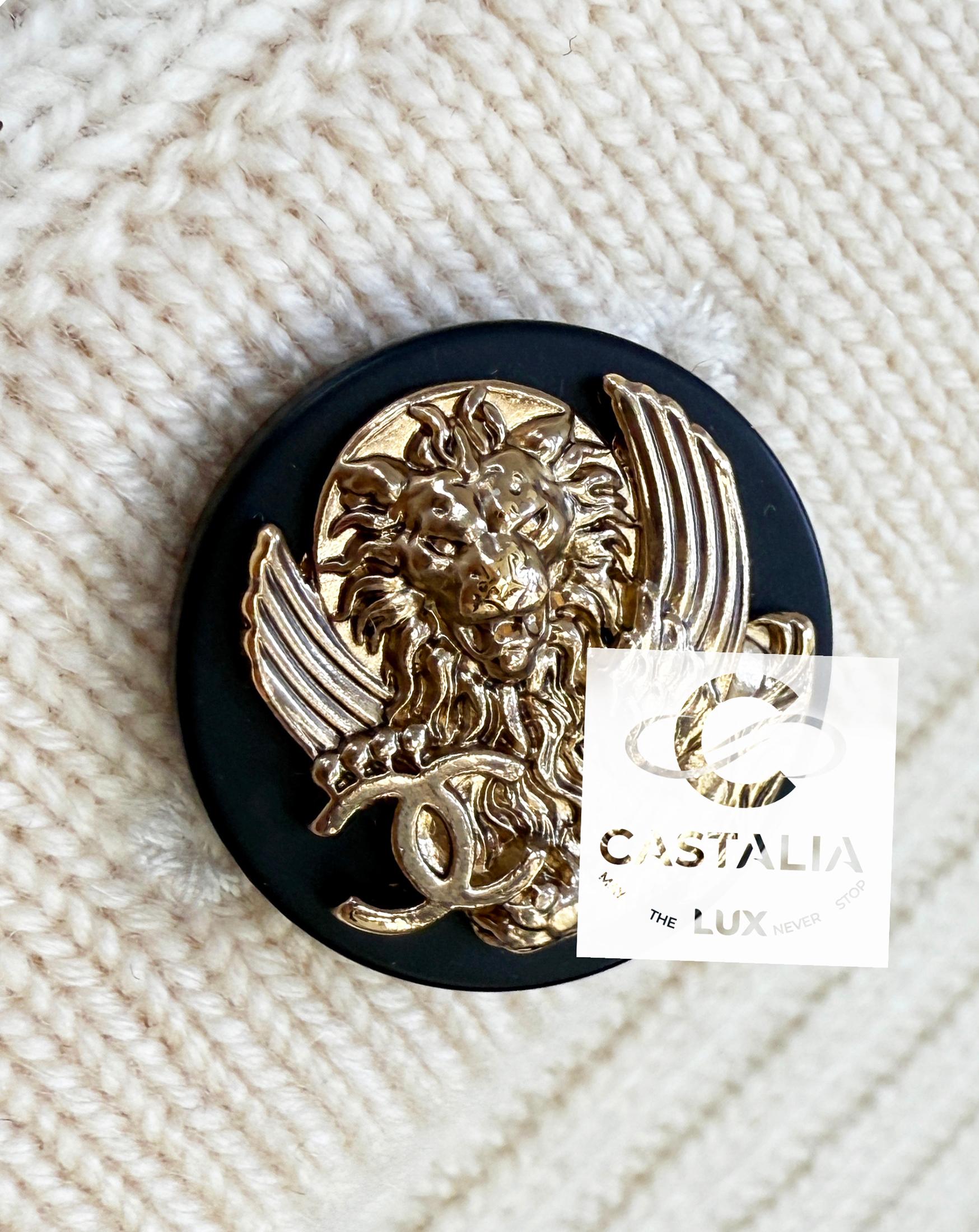 Chanel Paris / Venice New Ecru Cashmere Cardi Coat 46 FR For Sale 3