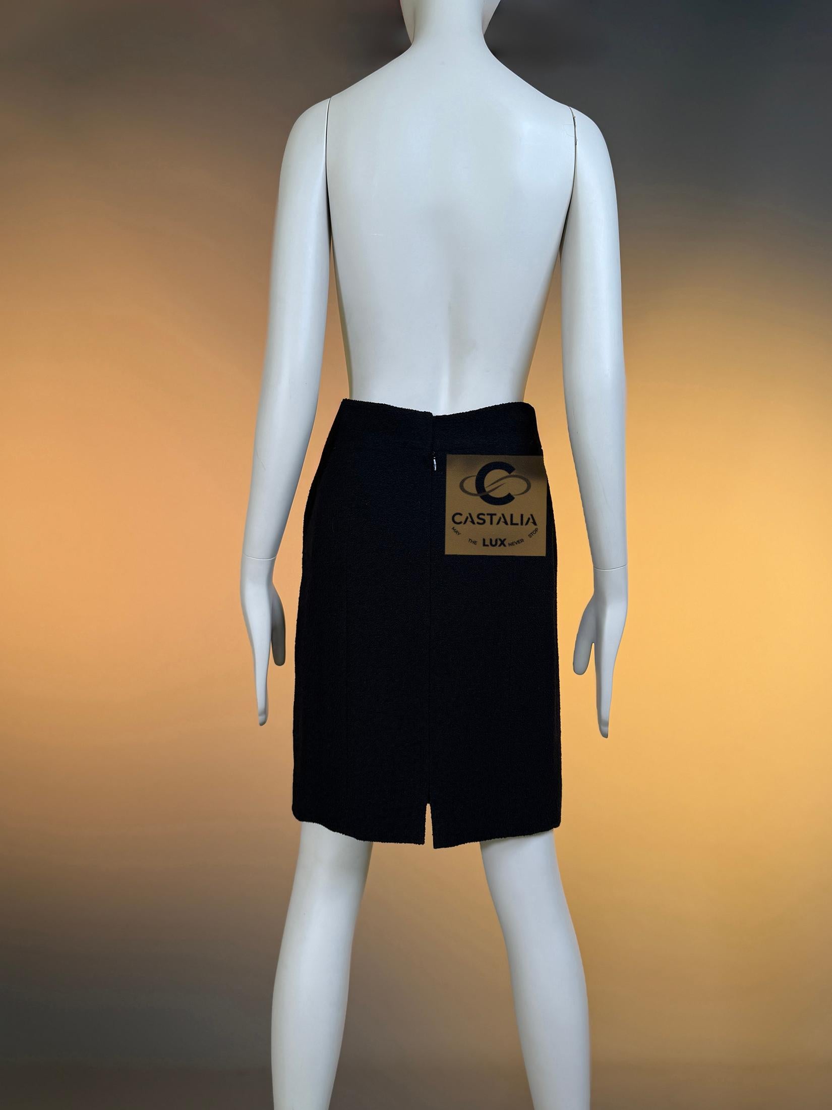 CHANEL Paris / VENICE Runway Black Tweed Skirt 36 FR en venta 6