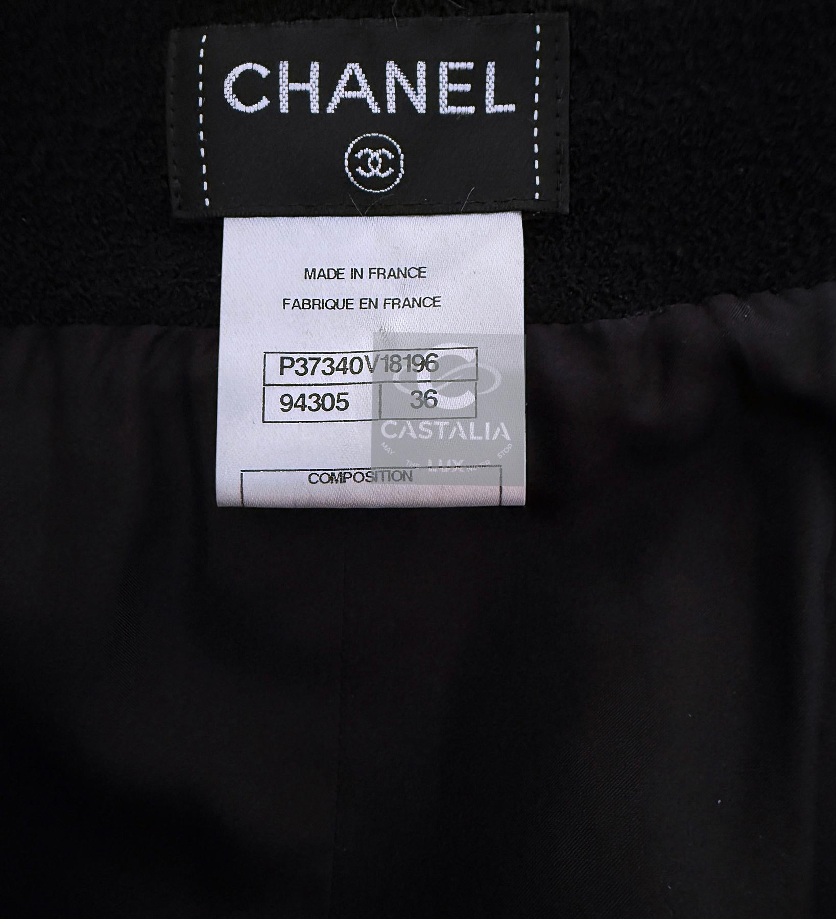 CHANEL Paris / VENICE Runway Black Tweed Skirt 36 FR en venta 7