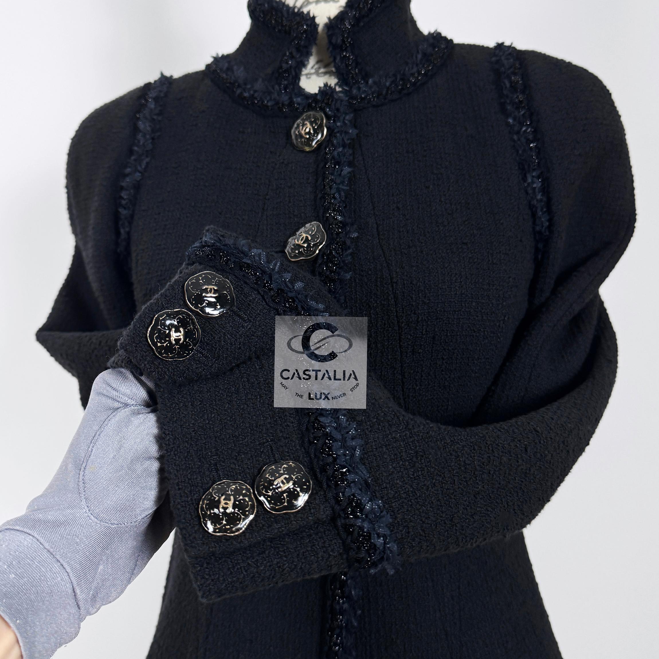 Chanel París / Versalles Barroco Reverie Chaqueta de tweed negro 40 FR en venta 5