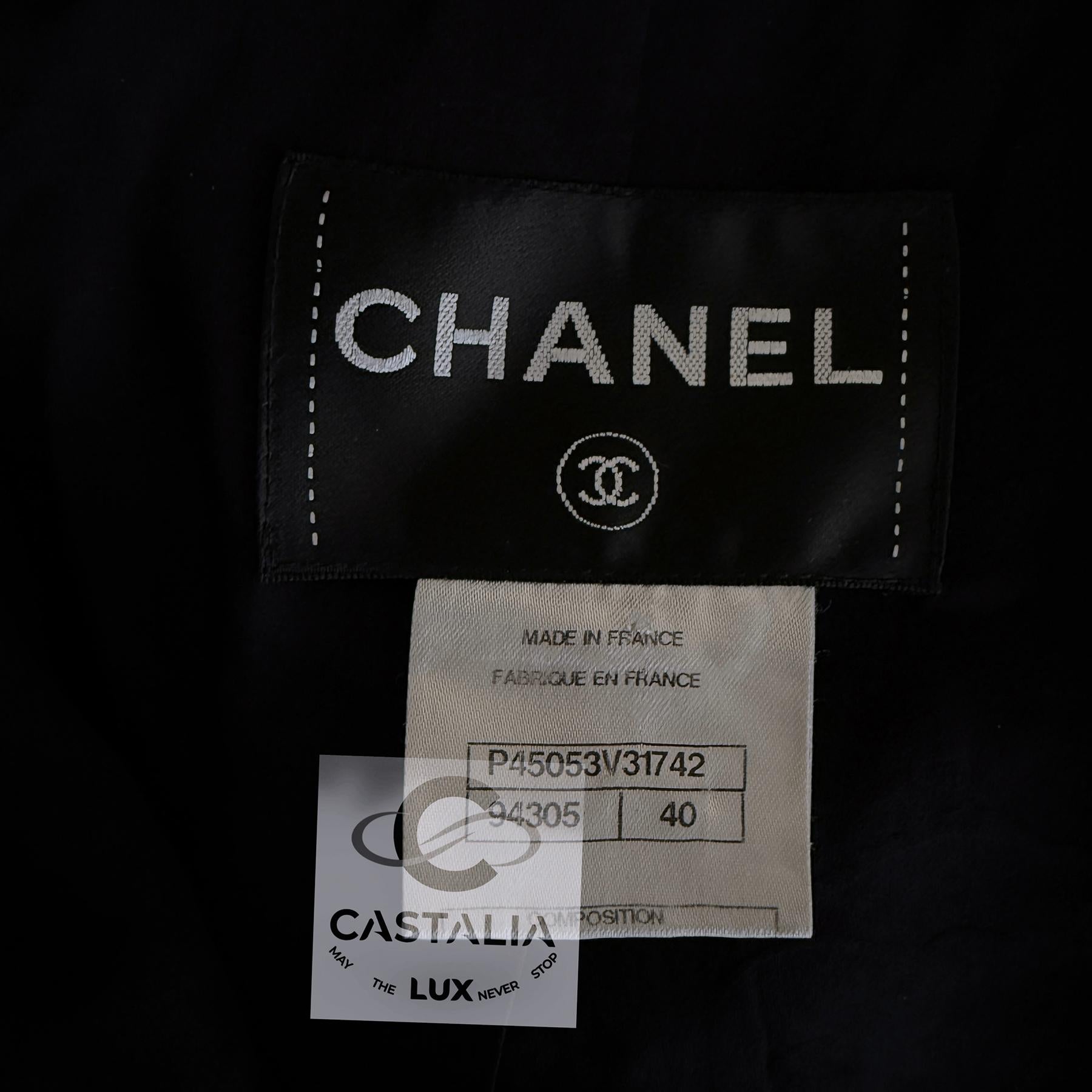 Chanel París / Versalles Barroco Reverie Chaqueta de tweed negro 40 FR en venta 10