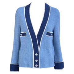 Chanel Paris / Versailles CC Buttons Cashmere Jacket 38 FR