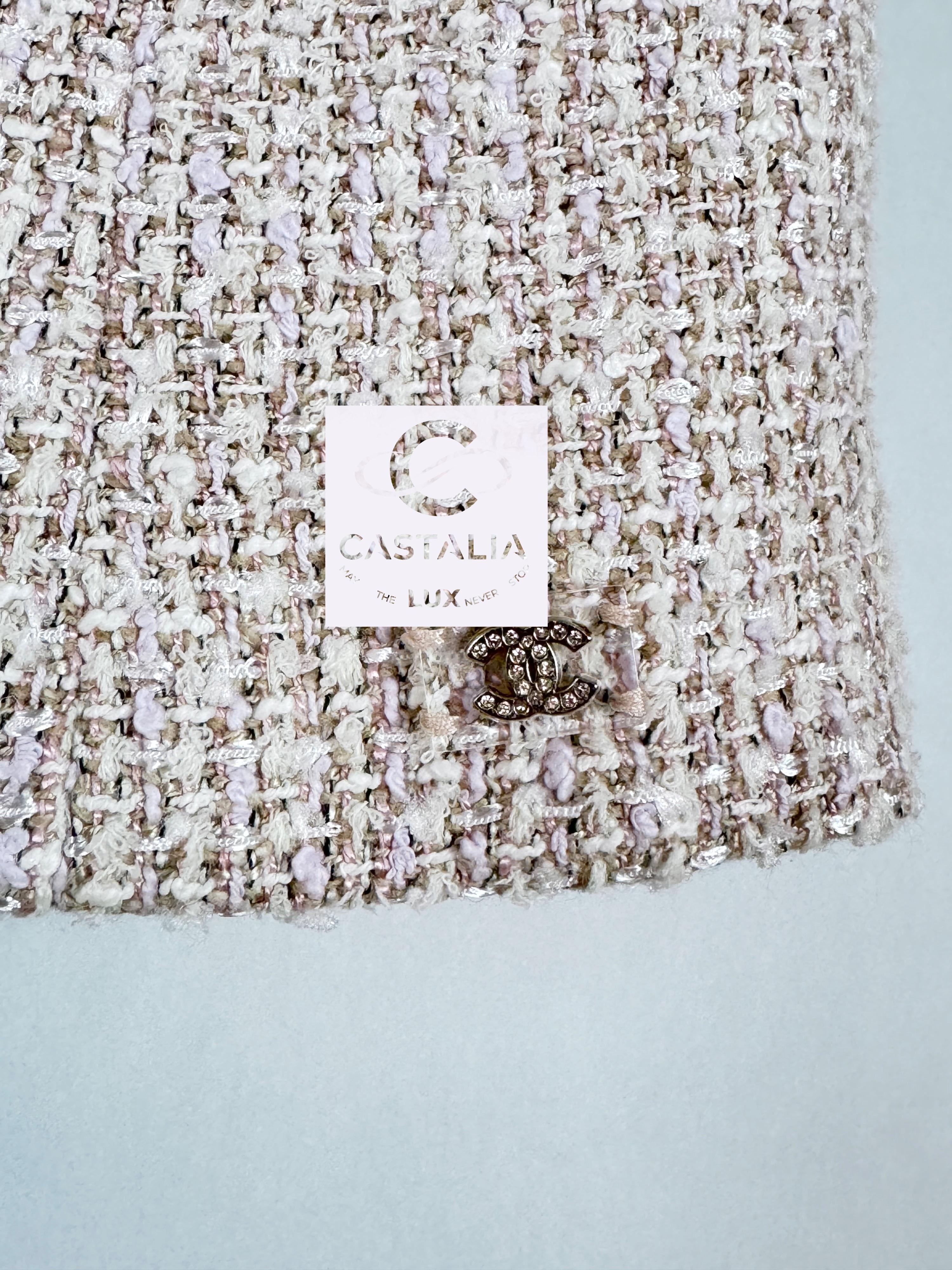 Chanel Paris / Versailles Tweed Ensemble 36 FR For Sale 7