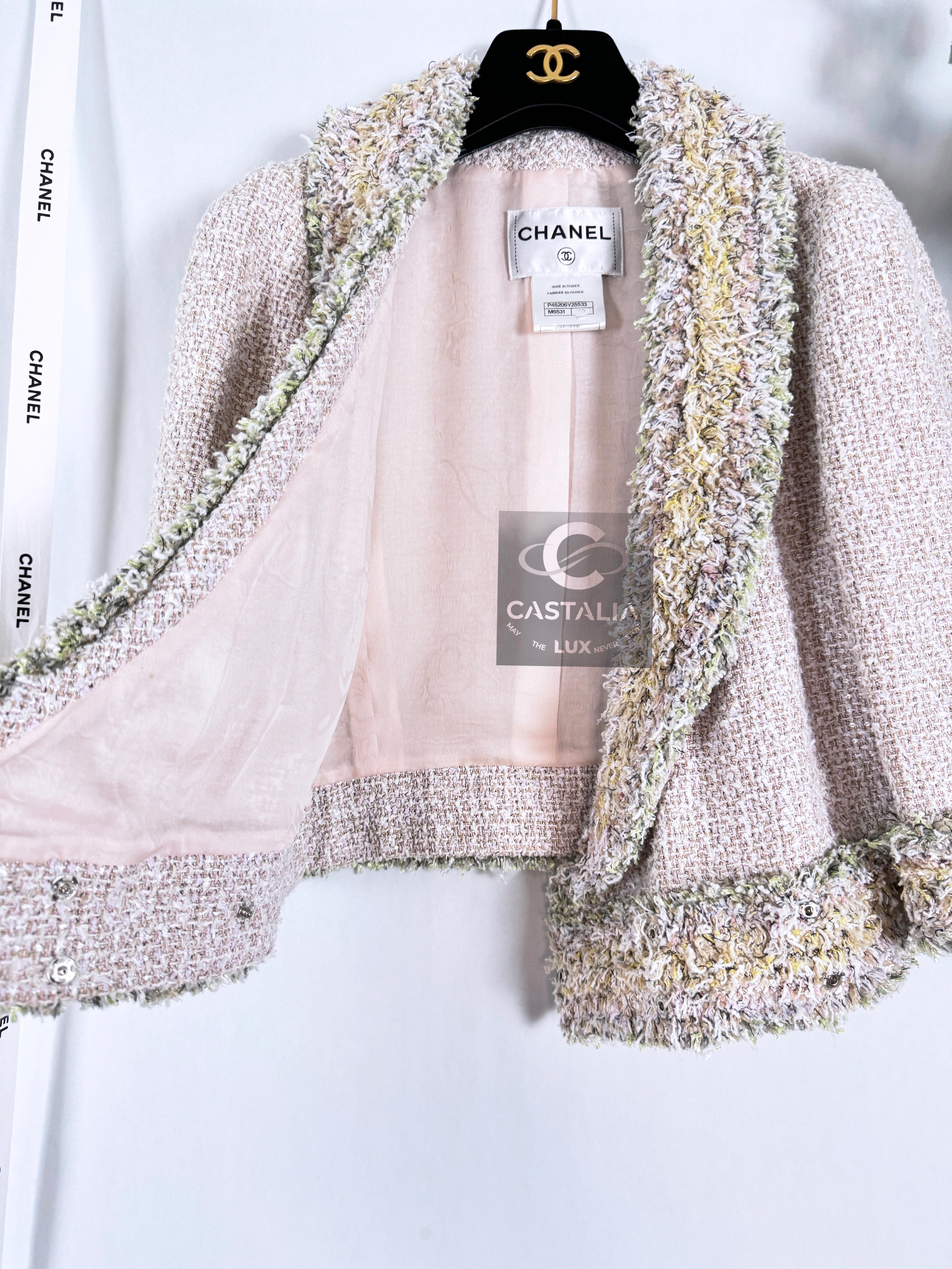 Chanel Paris / Versailles Tweed Ensemble 36 FR For Sale 10