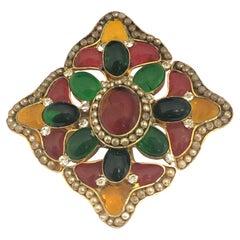 Chanel Paris Vintage Large Broche Pendentif Gripoix en verre coulé