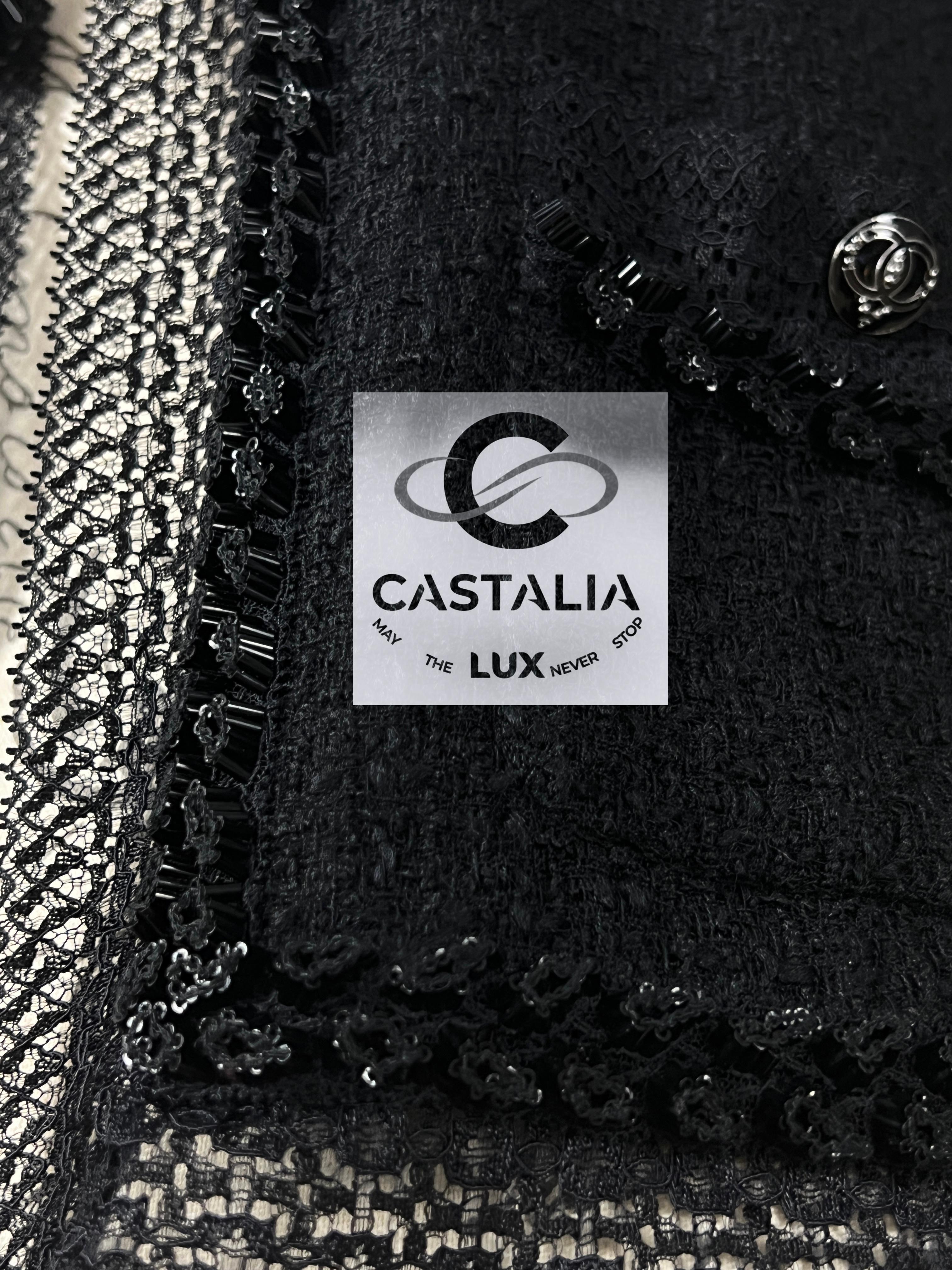 Chanel Parsi / Miami Jewel Detail Black Tweed Jacket 40 FR en vente 6