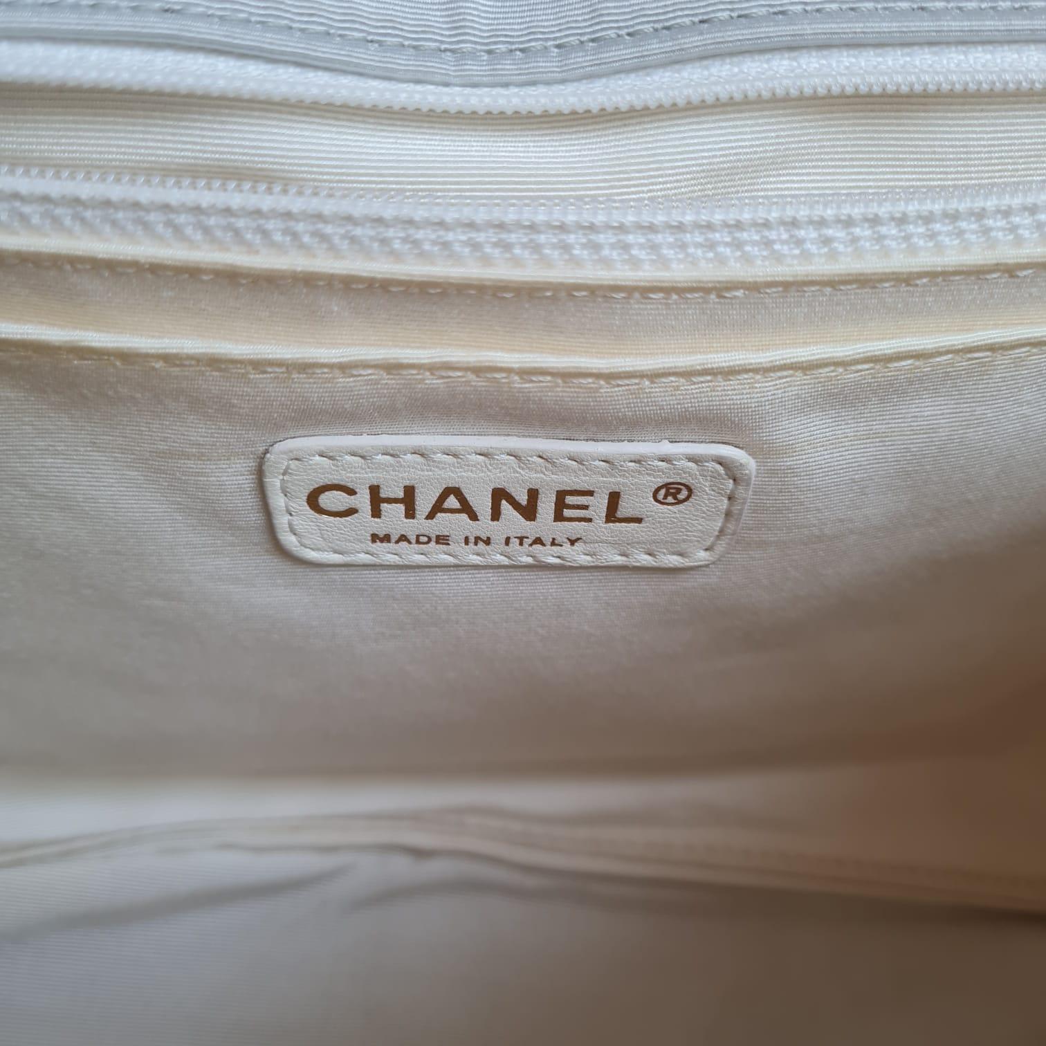 Chanel Pastel Tricolore 2.55 Canvas Quilted 227 Reissue Bag Flap en vente 4