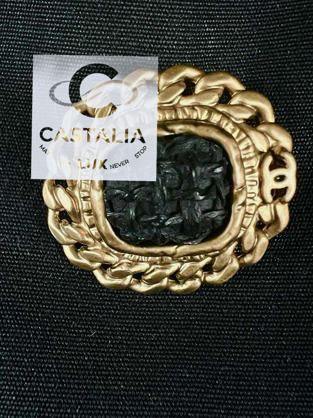 Chanel Trench noir Pastoral avec boutons CC Gripoix 34 FR en vente 6