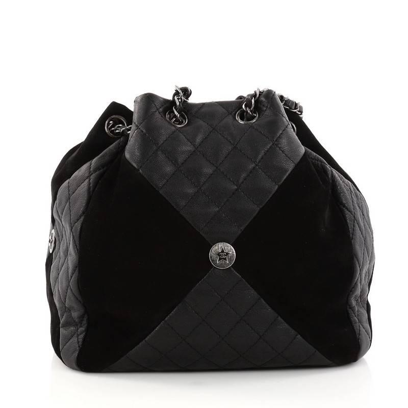 Chanel Patchwork Drawstring Bag Quilted Leather and Suede Medium In Good Condition In NY, NY