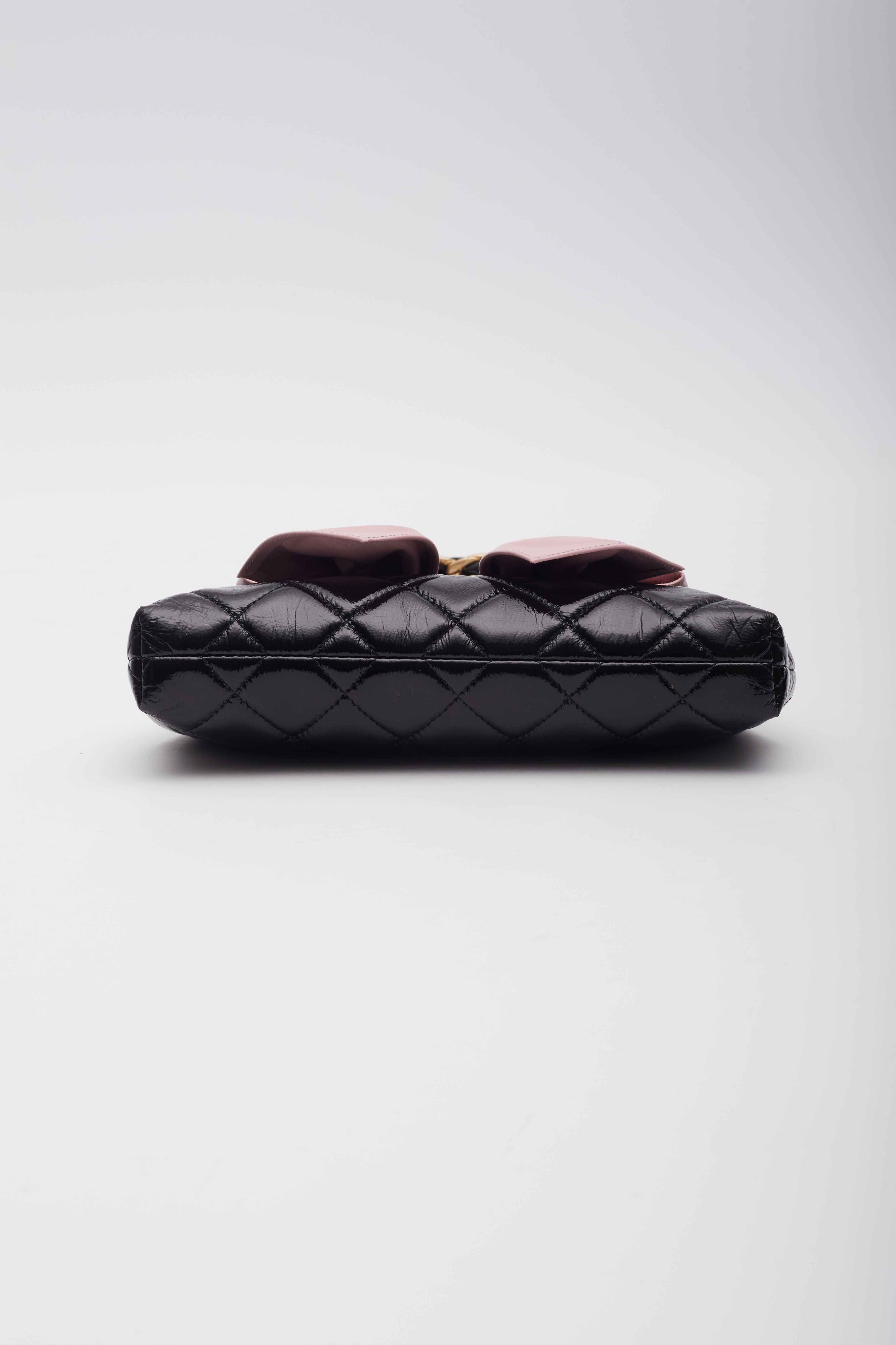 Chanel Patent Crumpled Black Lambskin Quilted Clutch Bag For Sale 6