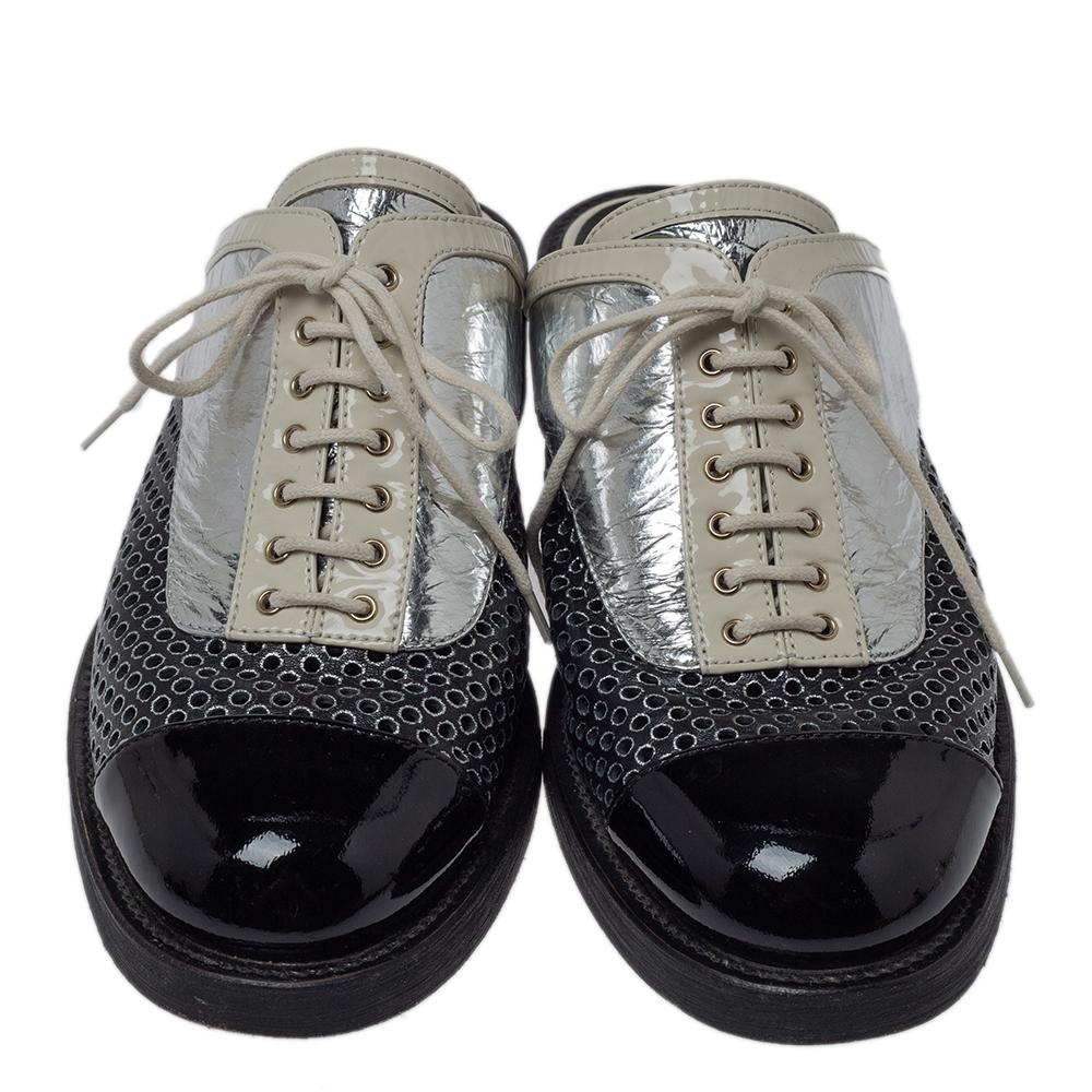 Black Chanel Patent Leather And Foil Lazer Cut Cuba Cruise Oxford Mules Size 39.5