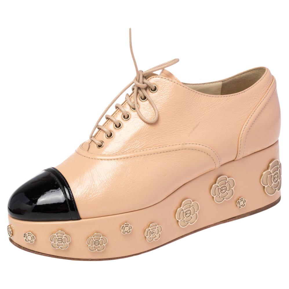 Chanel Patent Leather and Leather Camellia Platform Lace Up Oxfords Size  39.5 at 1stDibs