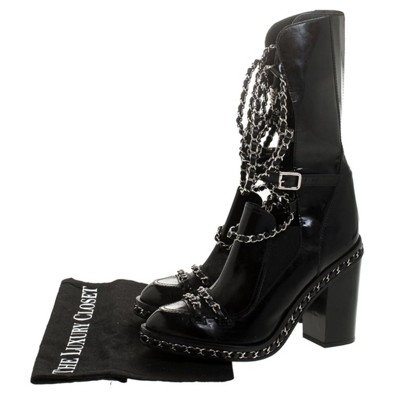 Chanel Patent Leather CC Runway Glazed Chain Obsession Block Heel Boots  38.5 For Sale at 1stDibs