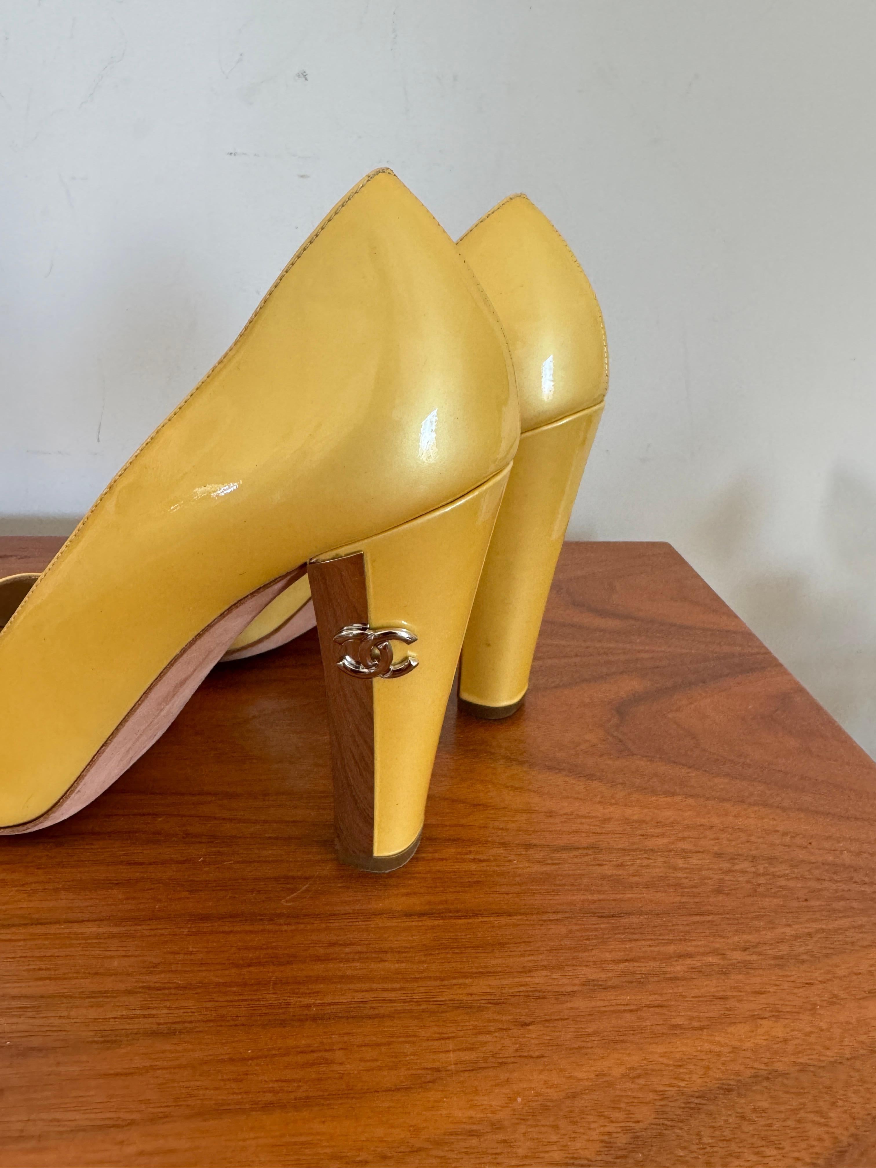 Chanel Patent Leather Open Toe Shoe Yellow with CC logo For Sale 4