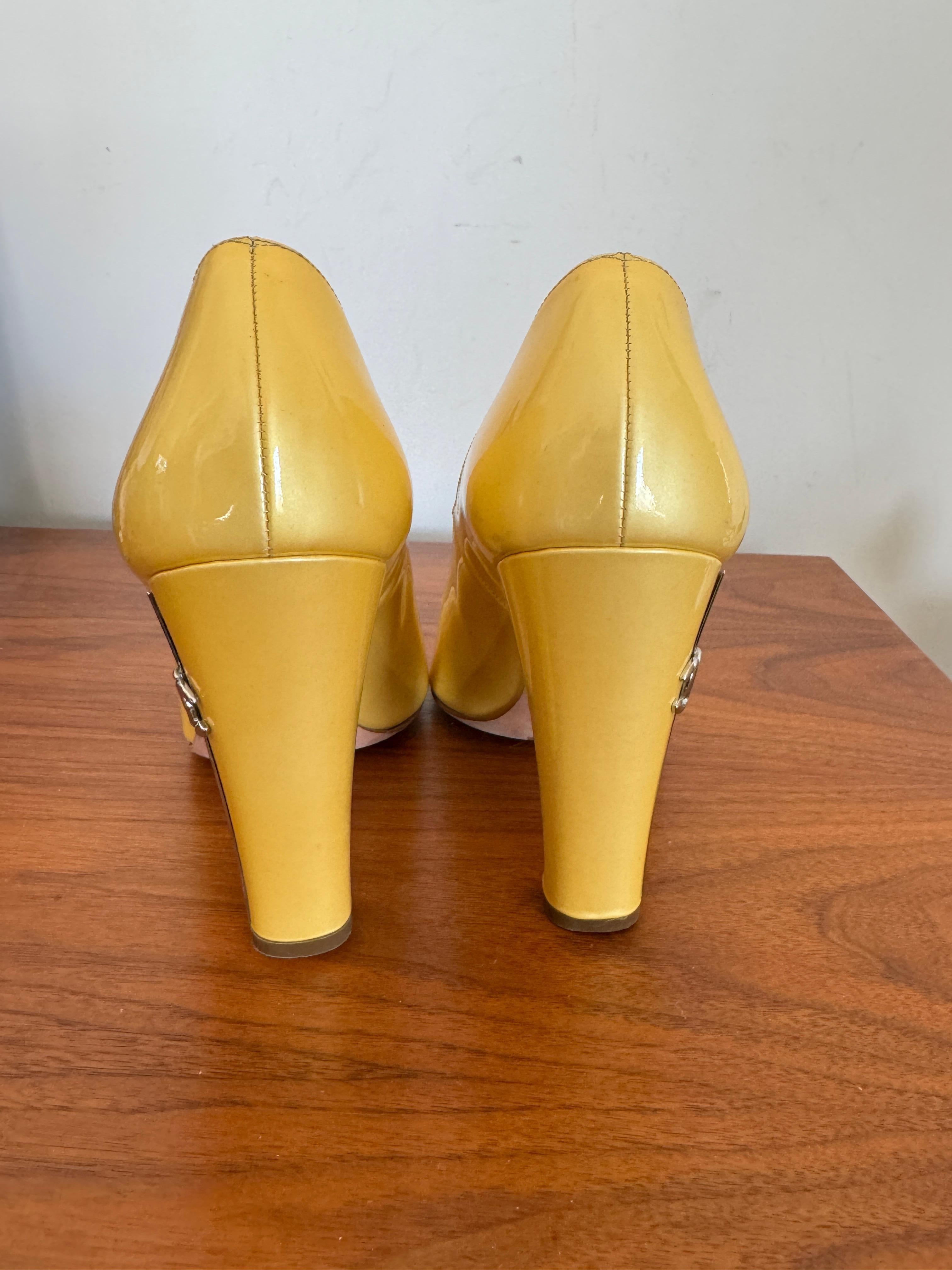 Chanel Patent Leather Open Toe Shoe Yellow with CC logo For Sale 5