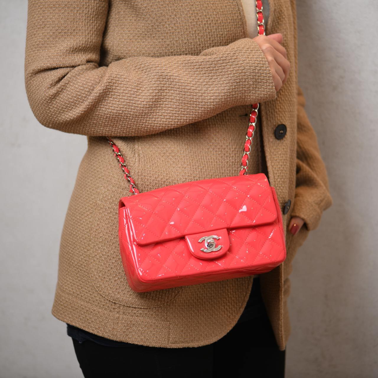 Chanel Patent Pink Mini Rectangular Single Flap Bag In Excellent Condition For Sale In Banbury, GB