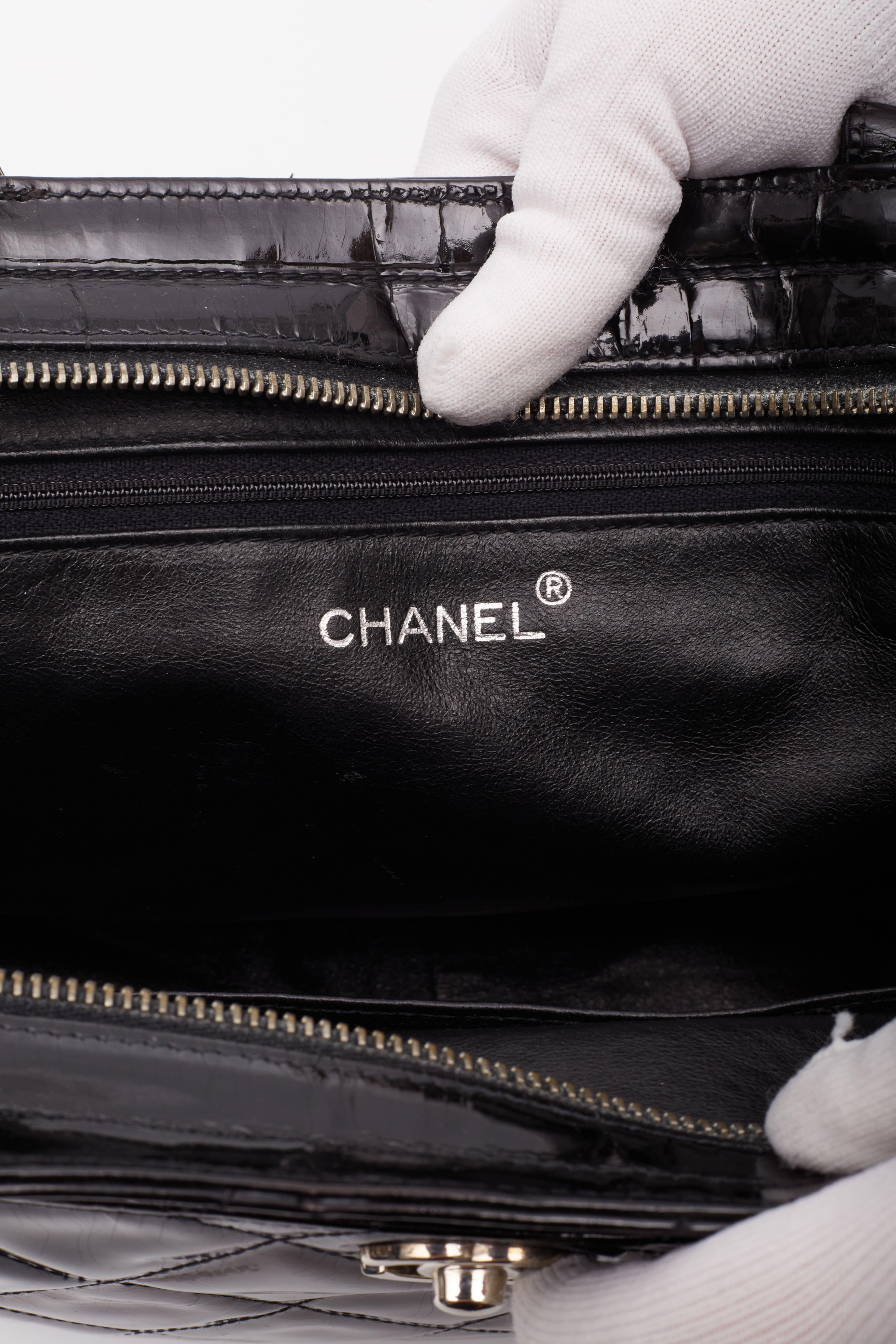 Chanel Patent Quilted Leather Black CC Bowling Bag For Sale 12