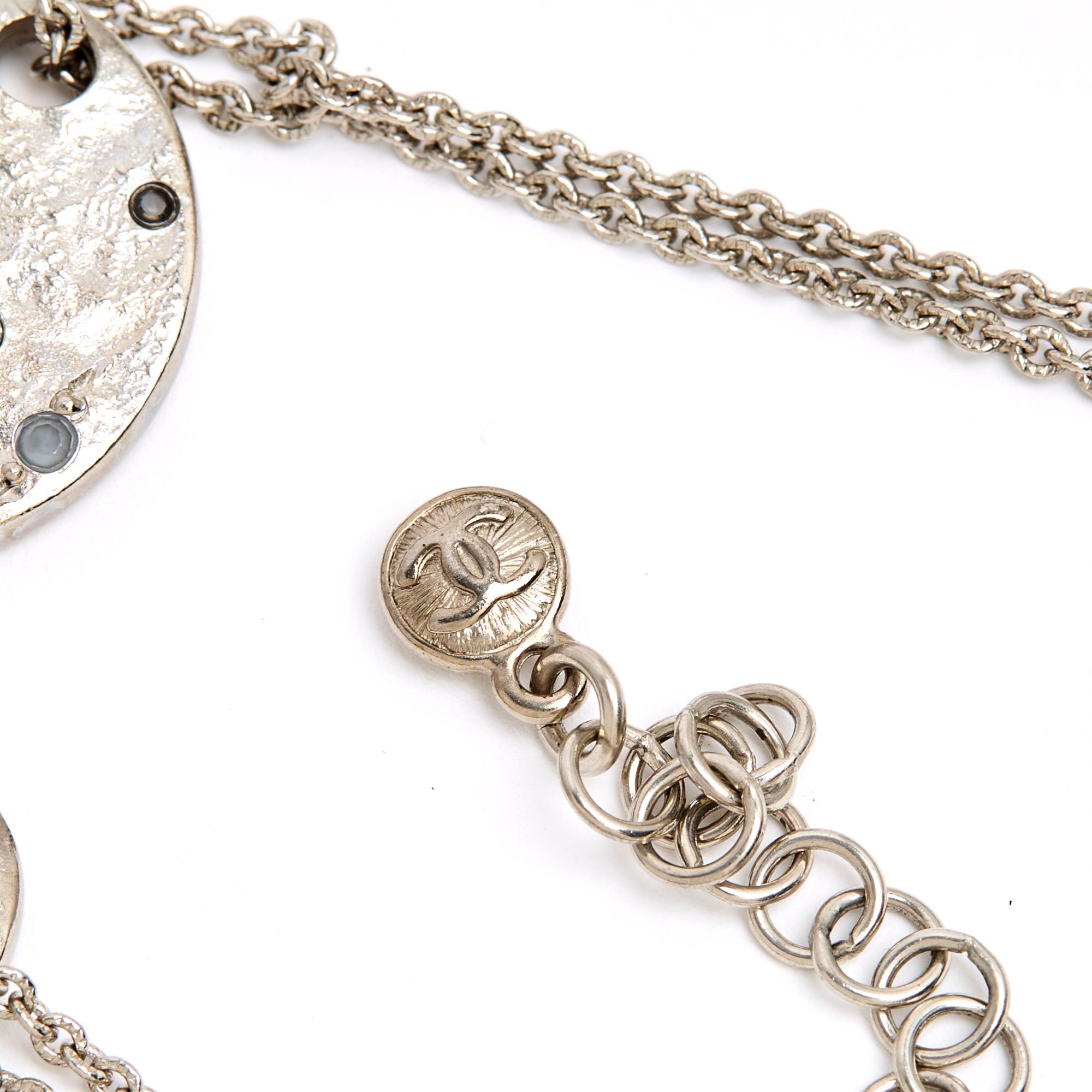 Chanel PE16 Collier Sautoir SS16 Monete d'argento CC Collana a filo in vendita 1