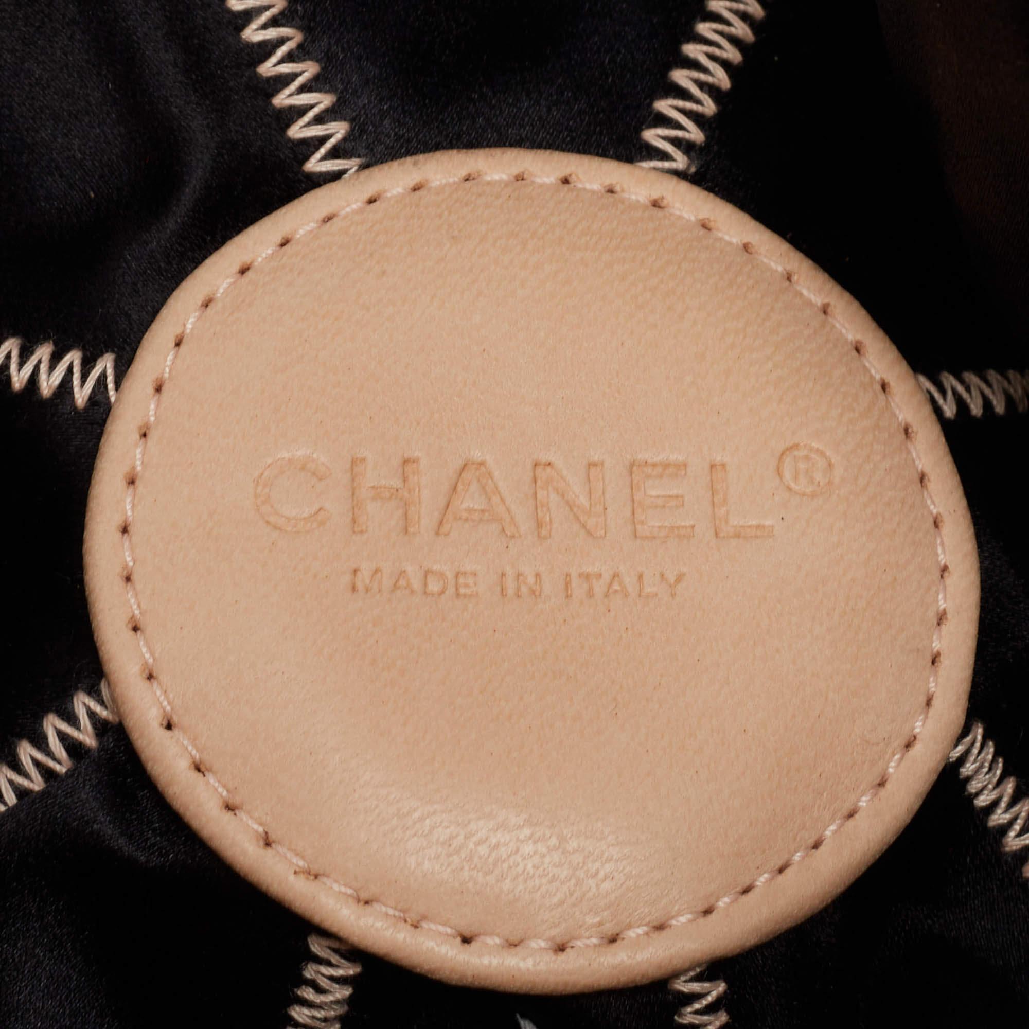 Chanel Peach/Black Leather Reversible Drawstring Tassel Bag 5