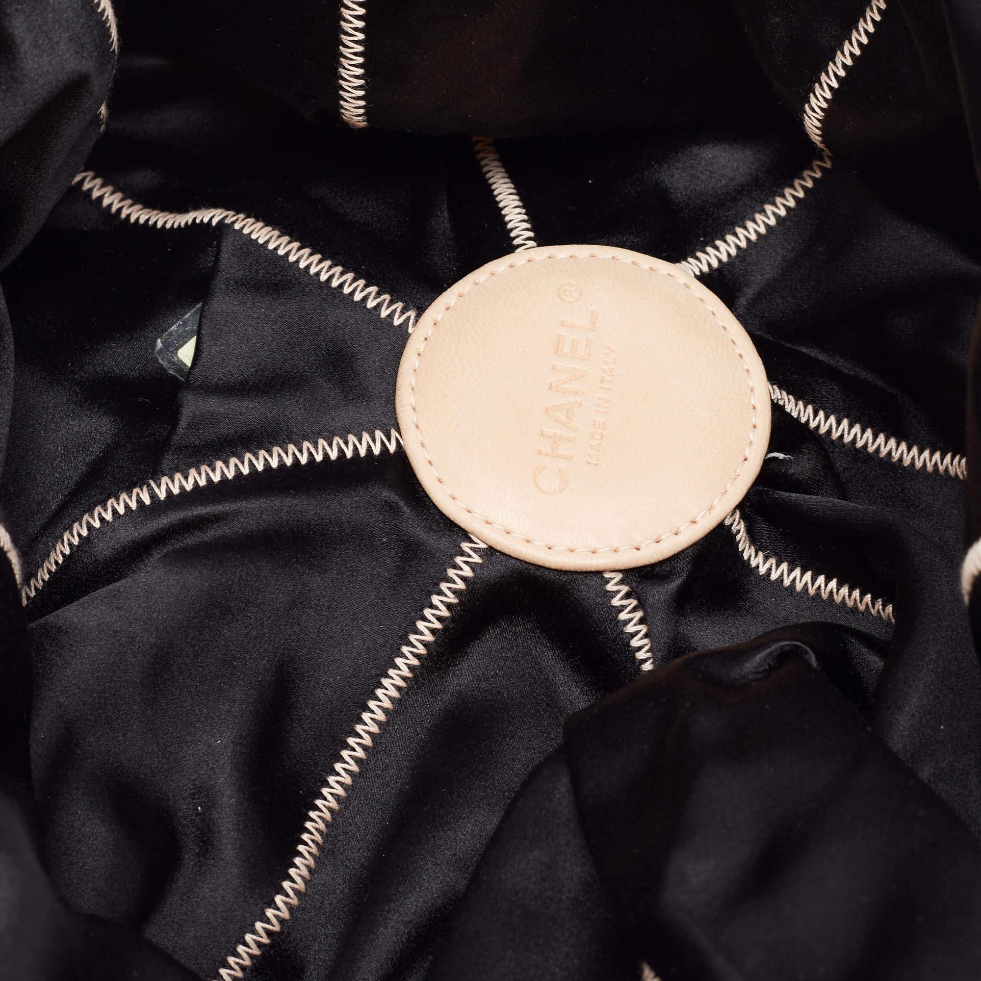 Chanel Peach/Black Leather Reversible Drawstring Tassel Bag 4
