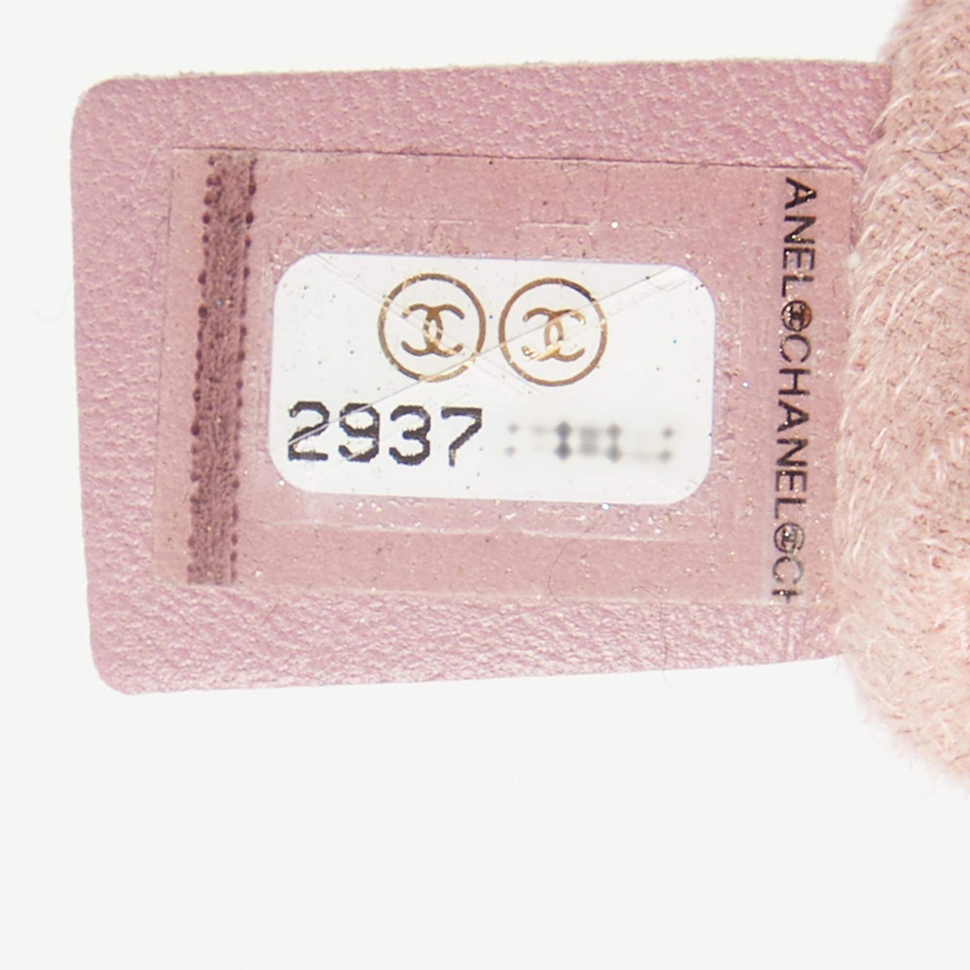 Chanel Peach Leather Logo Studs Deauville Drawstring Bucket Bag For Sale 3