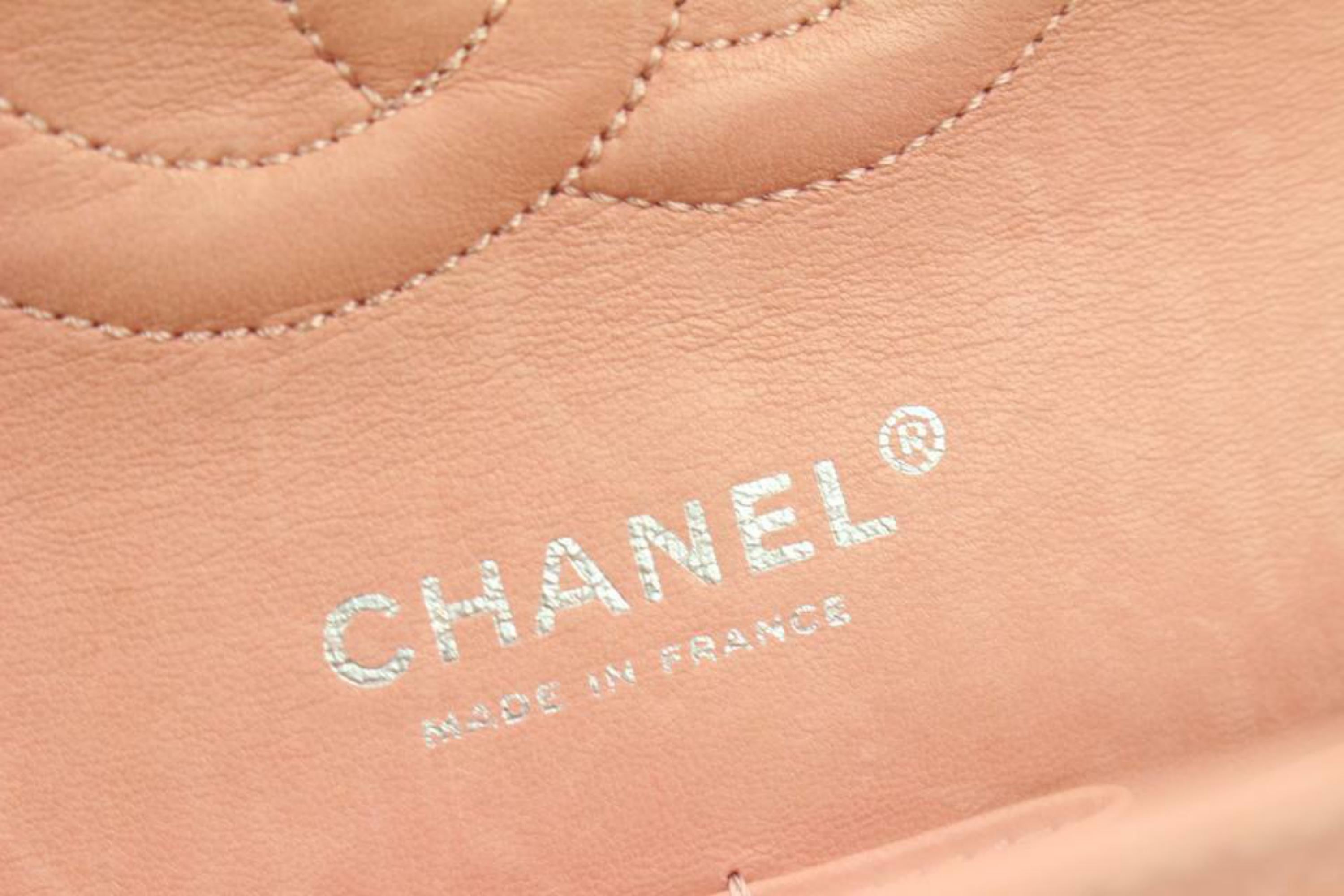 Chanel Pfirsichfarbene hellrosa gesteppte Straußenleder Medium Classic Double Flap 7C26a im Angebot 4