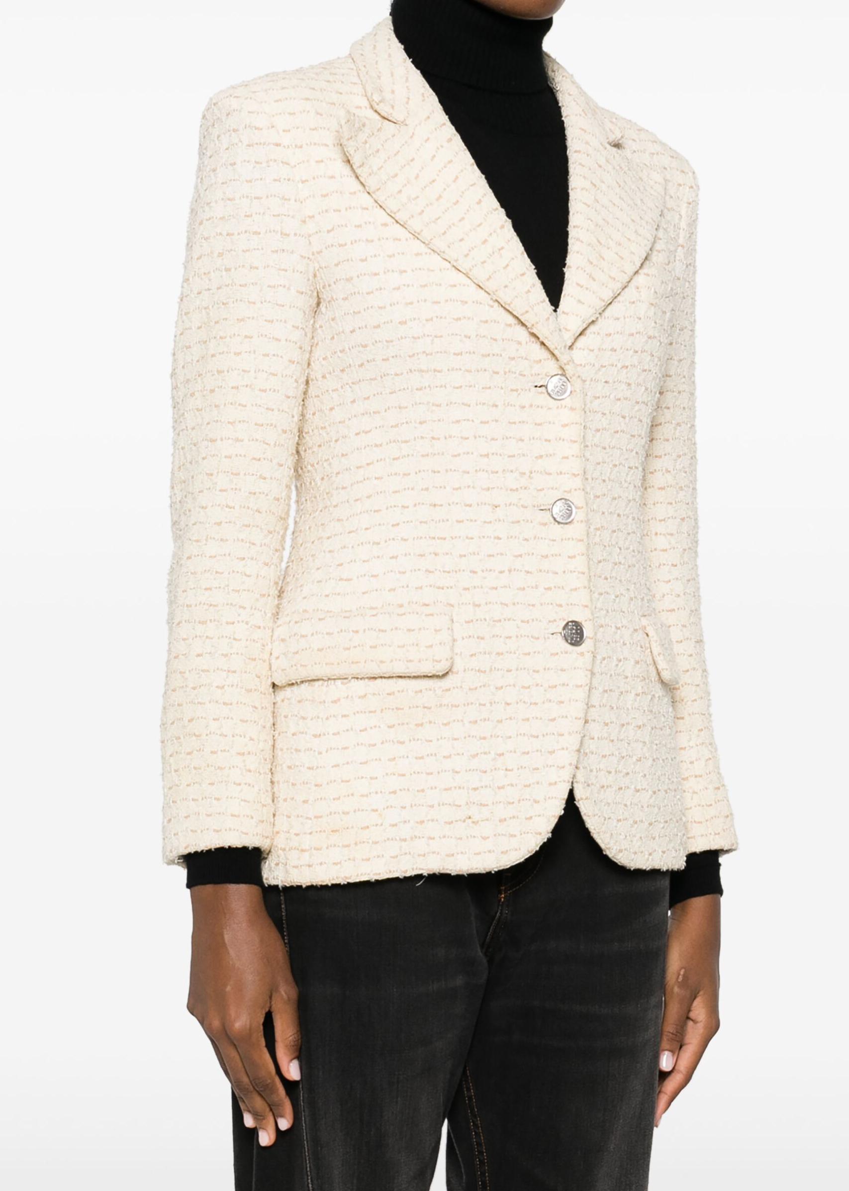 Chanel Peaked Lapels Bouclé Tweed Blazer In Good Condition In Paris, FR