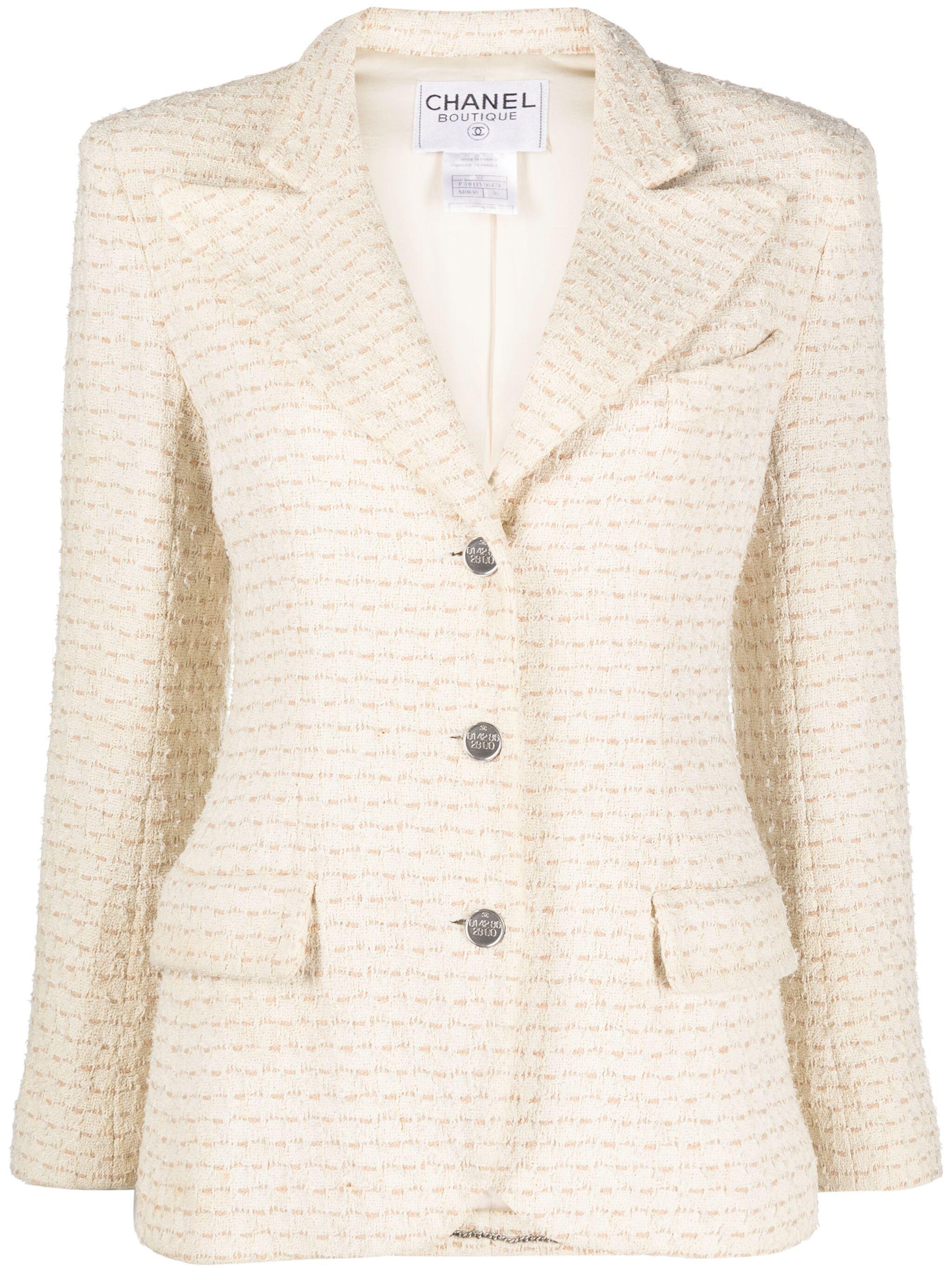 Chanel Peaked Lapels Bouclé Tweed Blazer 1