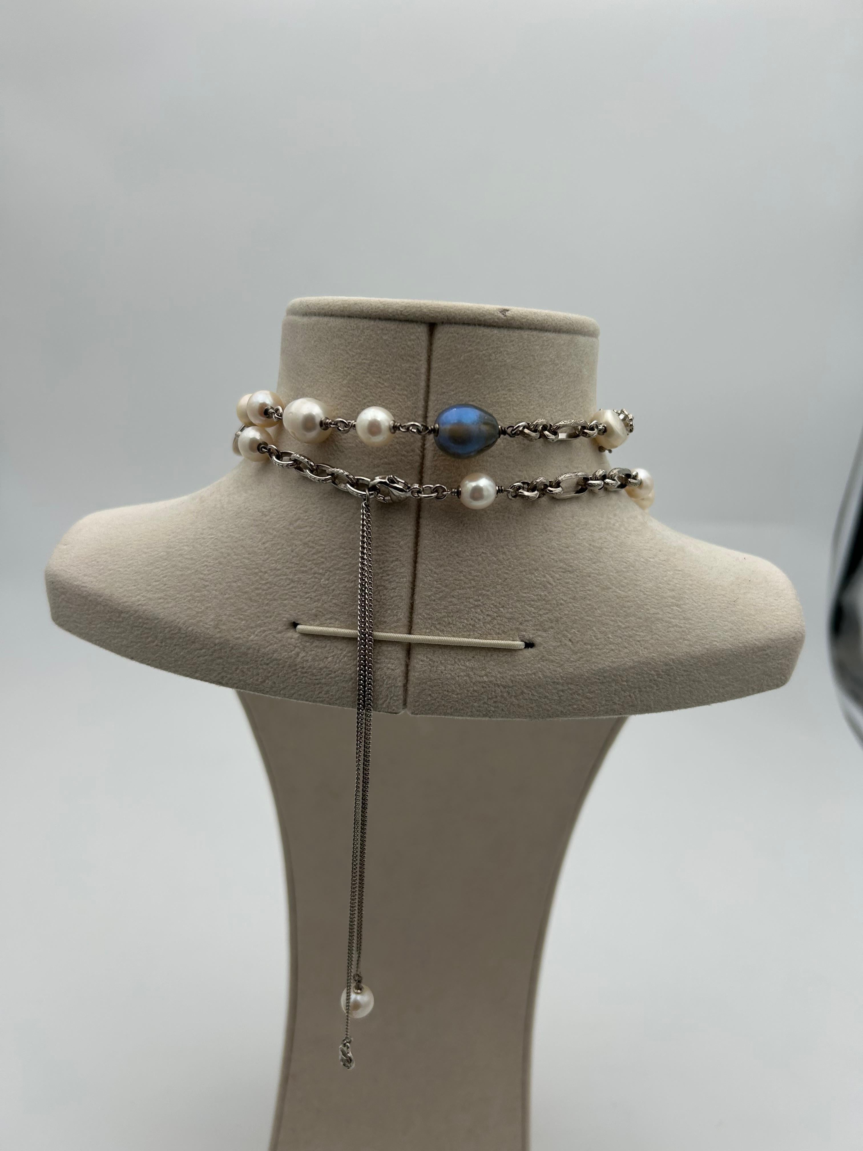 Chanel Perlen- und Kettenhalsband Sommer/Frühjahr 2012 für Damen oder Herren im Angebot